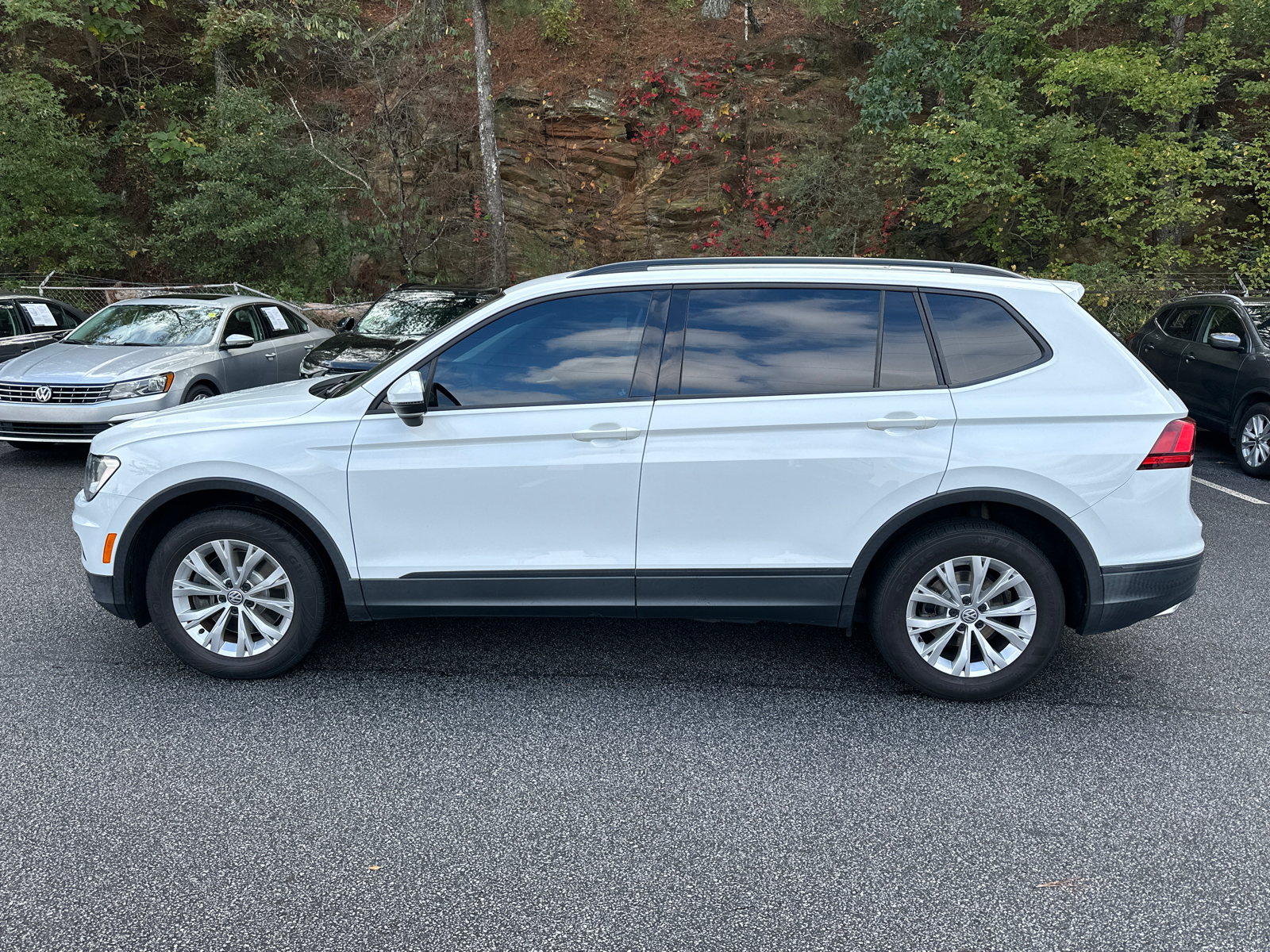 2019 Volkswagen Tiguan 2.0T S 4