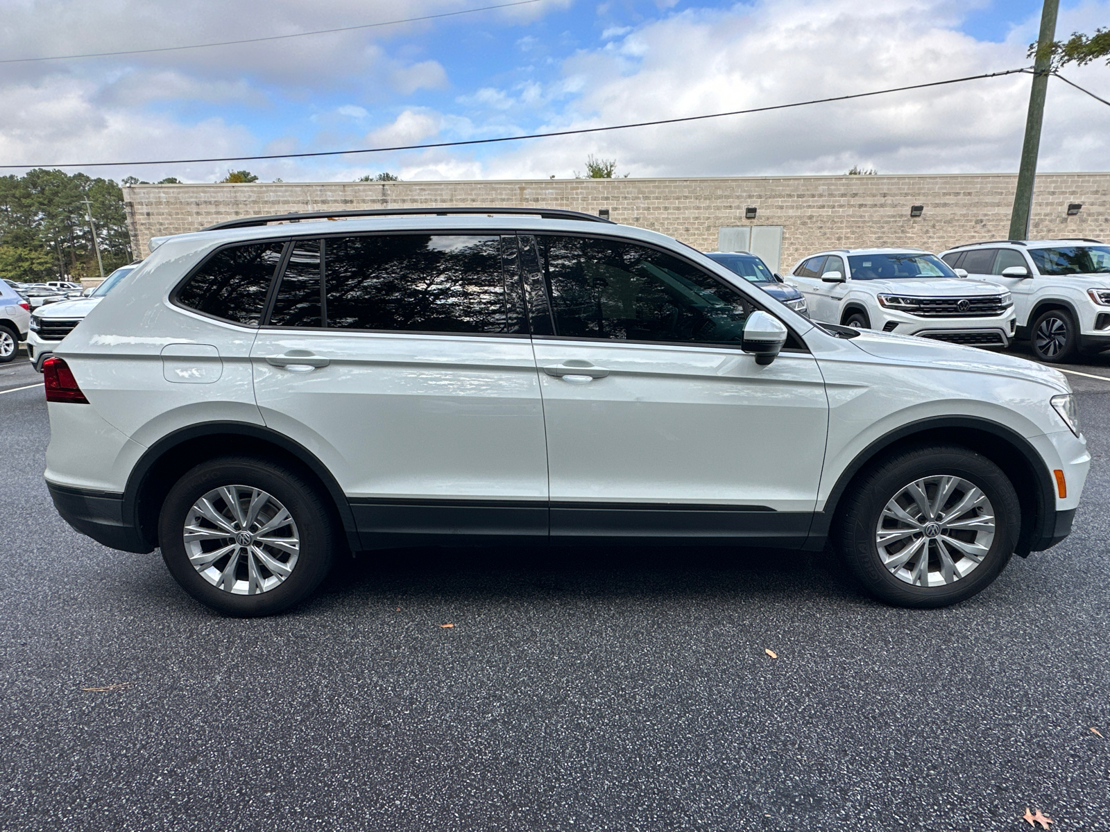 2019 Volkswagen Tiguan 2.0T S 8