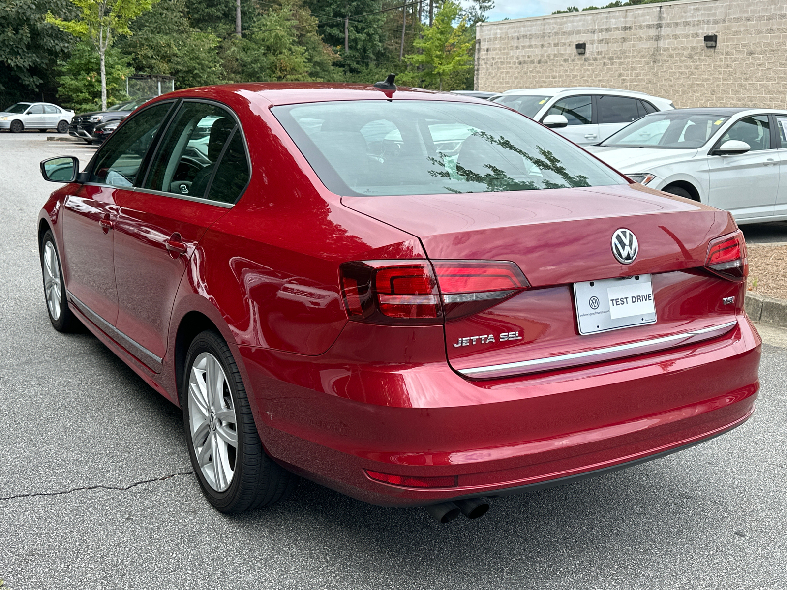 2017 Volkswagen Jetta 1.8T SEL 5