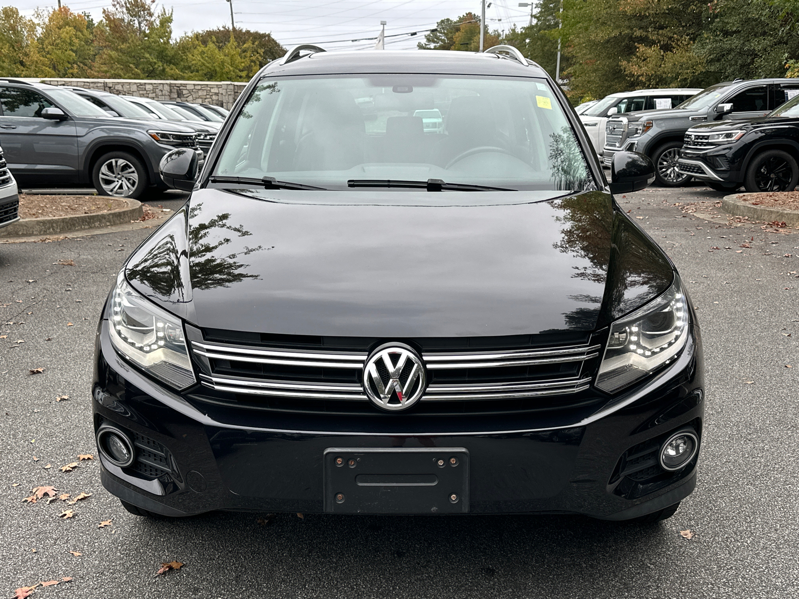 2017 Volkswagen Tiguan Sport 2