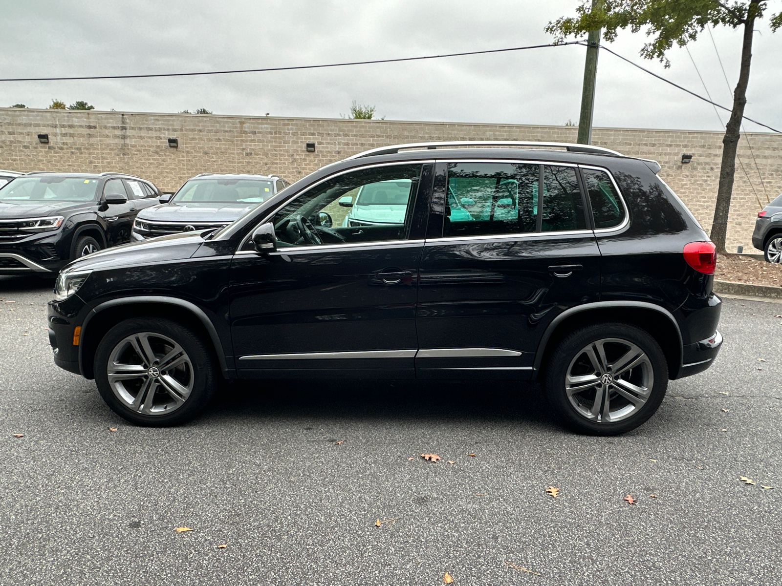 2017 Volkswagen Tiguan Sport 4