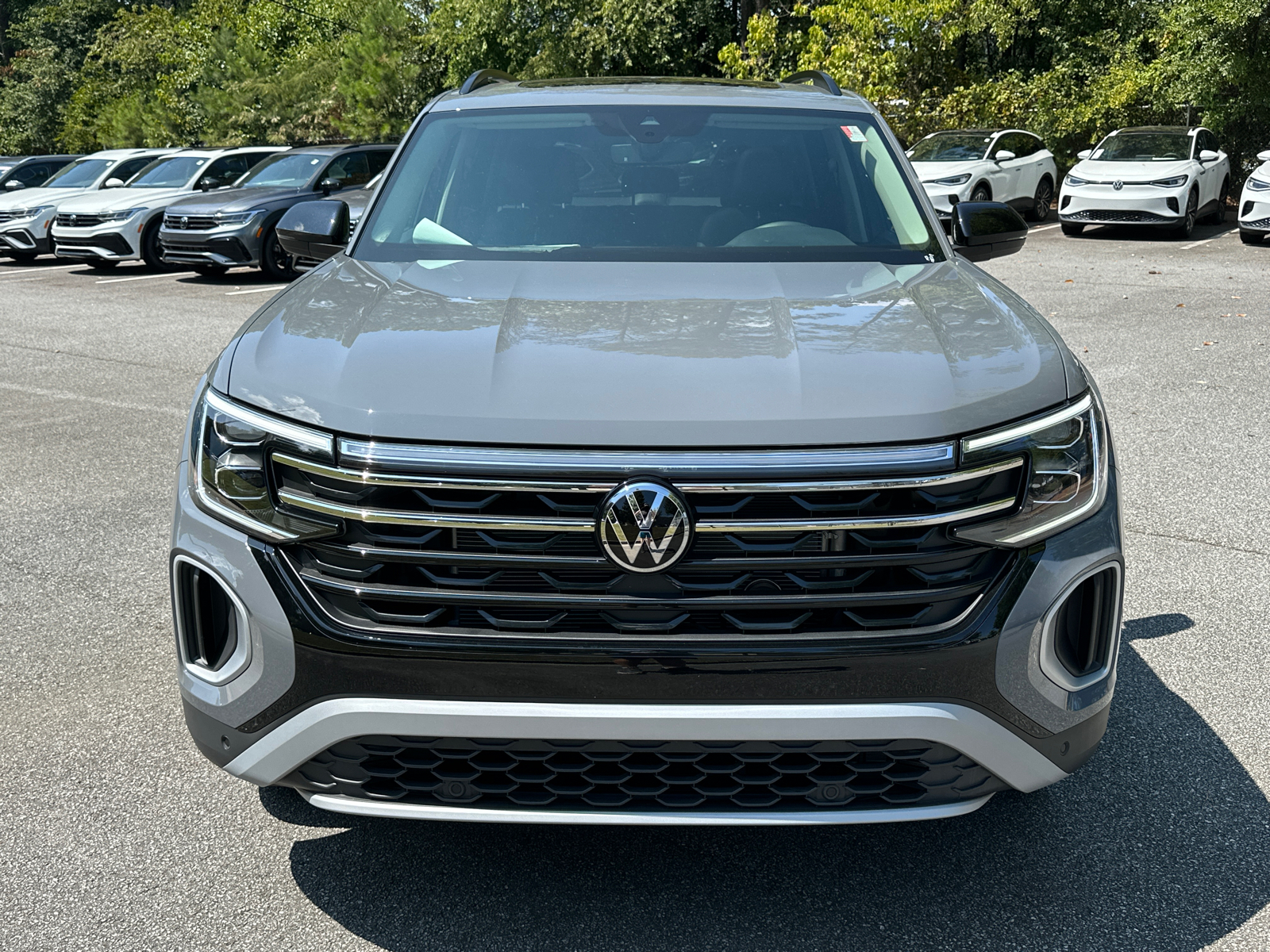 2024 Volkswagen Atlas 2.0T Peak Edition SE w/Technology 2