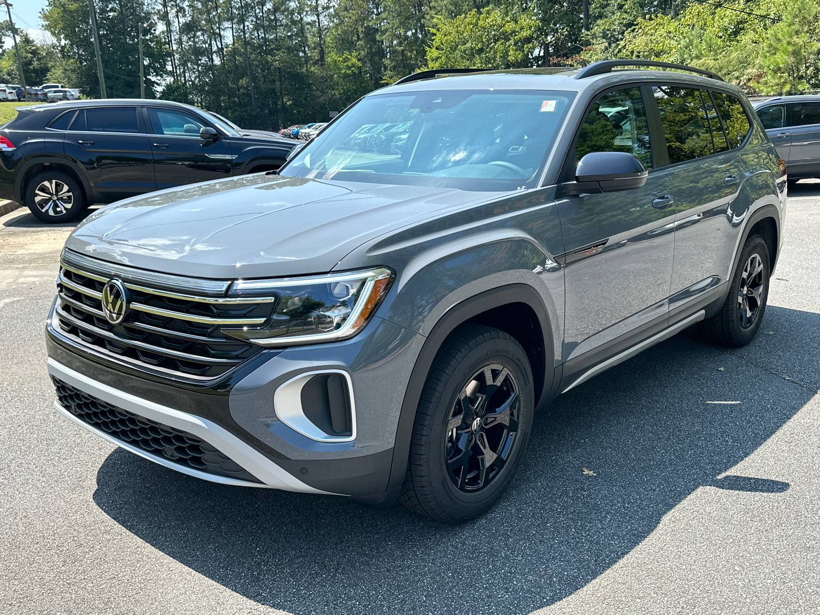 2024 Volkswagen Atlas 2.0T Peak Edition SE w/Technology 3