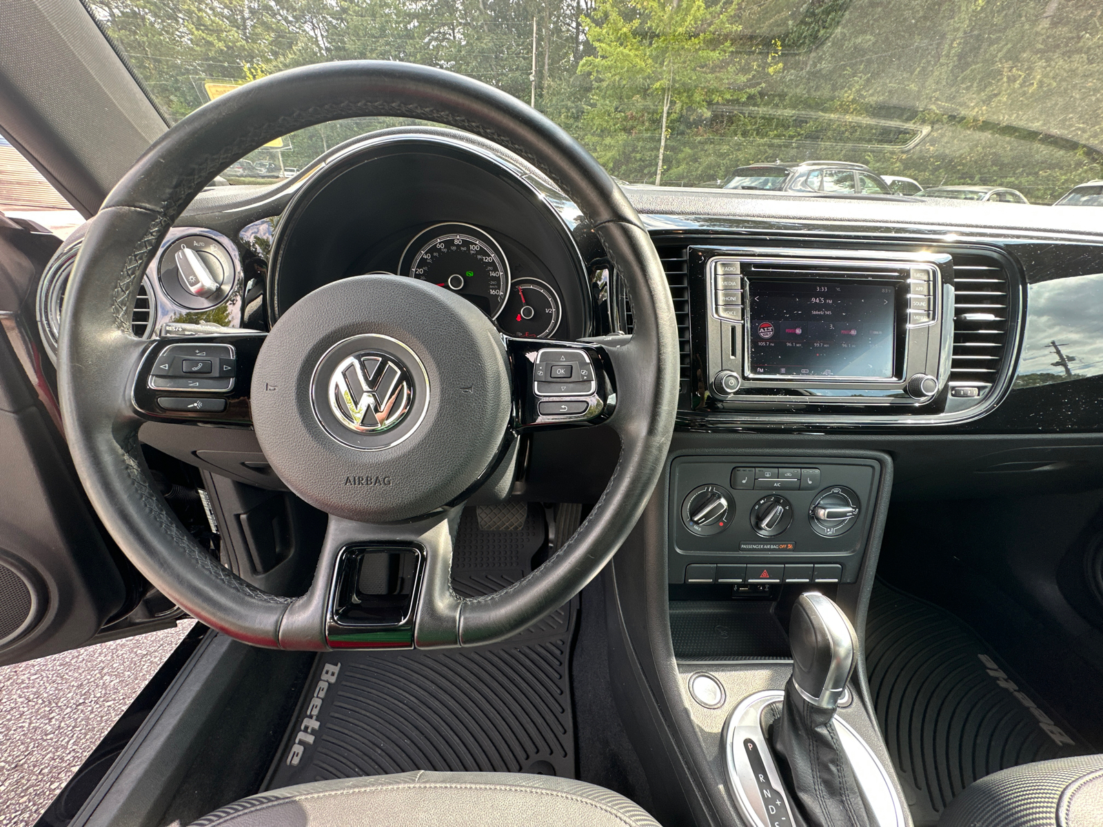 2018 Volkswagen Beetle 2.0T S 20