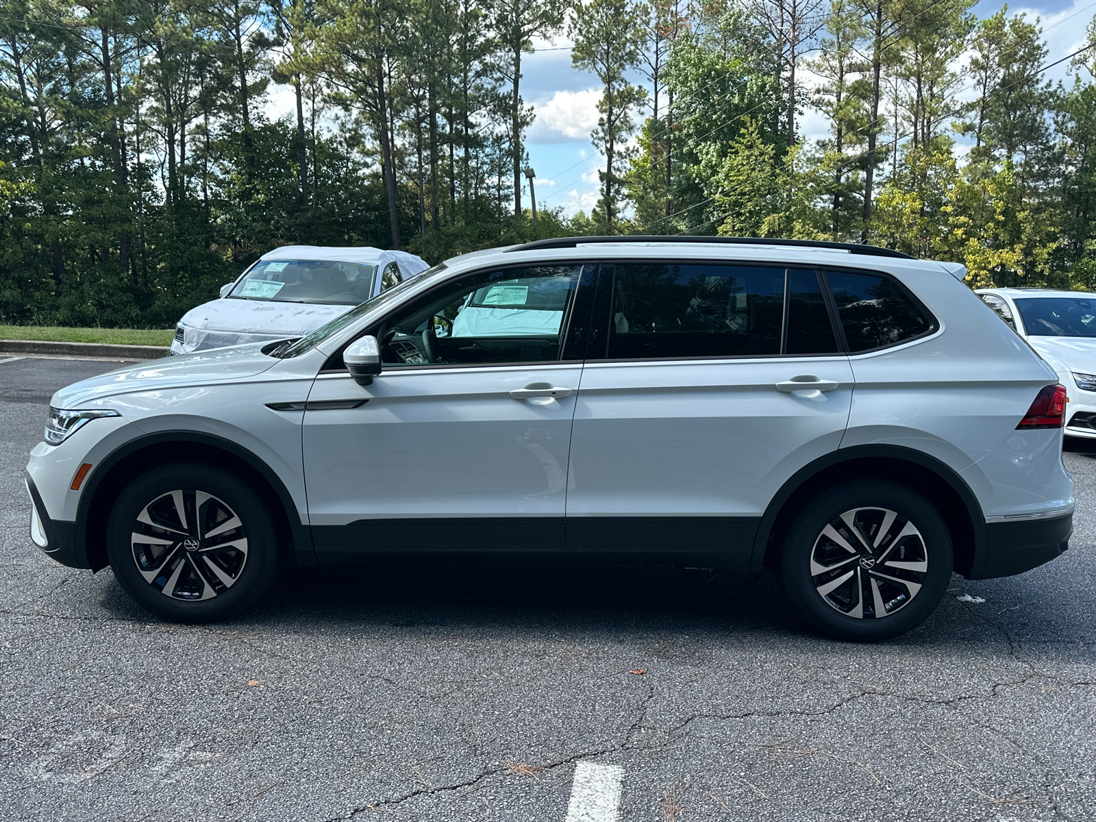 2024 Volkswagen Tiguan 2.0T S 4