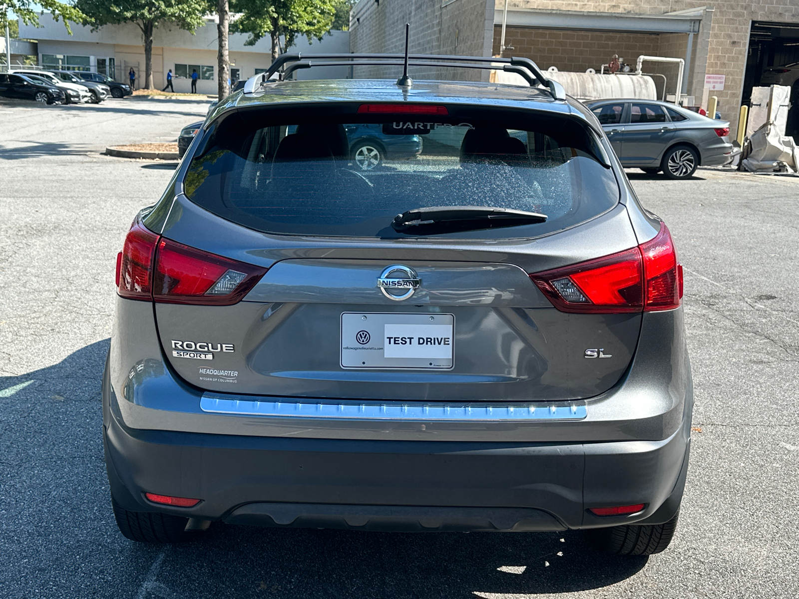 2017 Nissan Rogue Sport SL 6