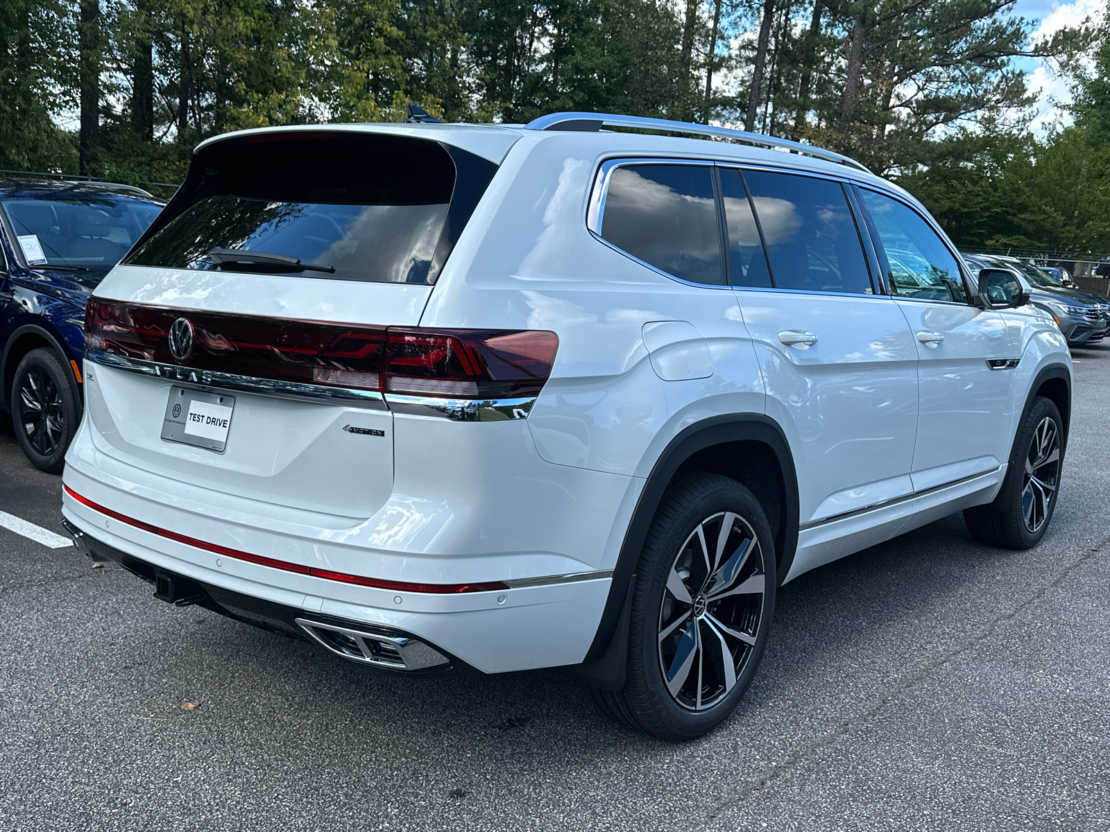 2024 Volkswagen Atlas SEL Premium R-Line 4Motion 7