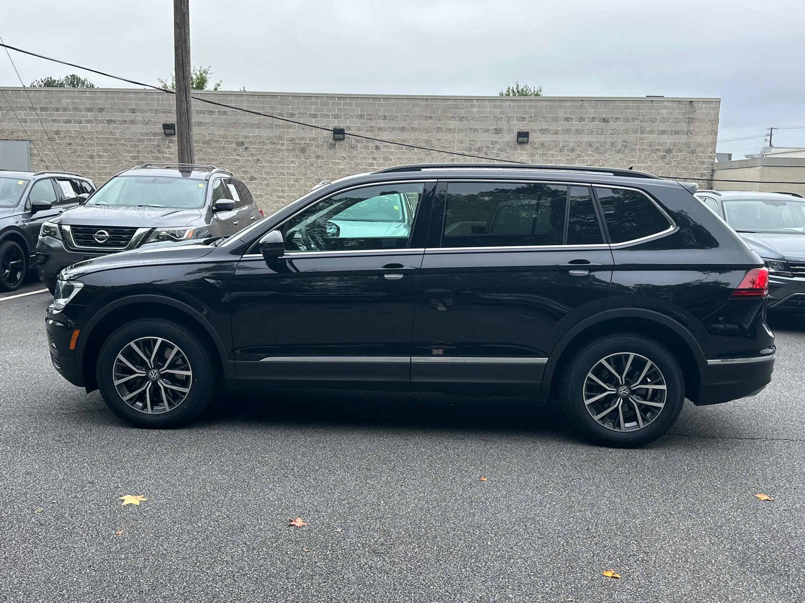 2020 Volkswagen Tiguan 2.0T SE 4