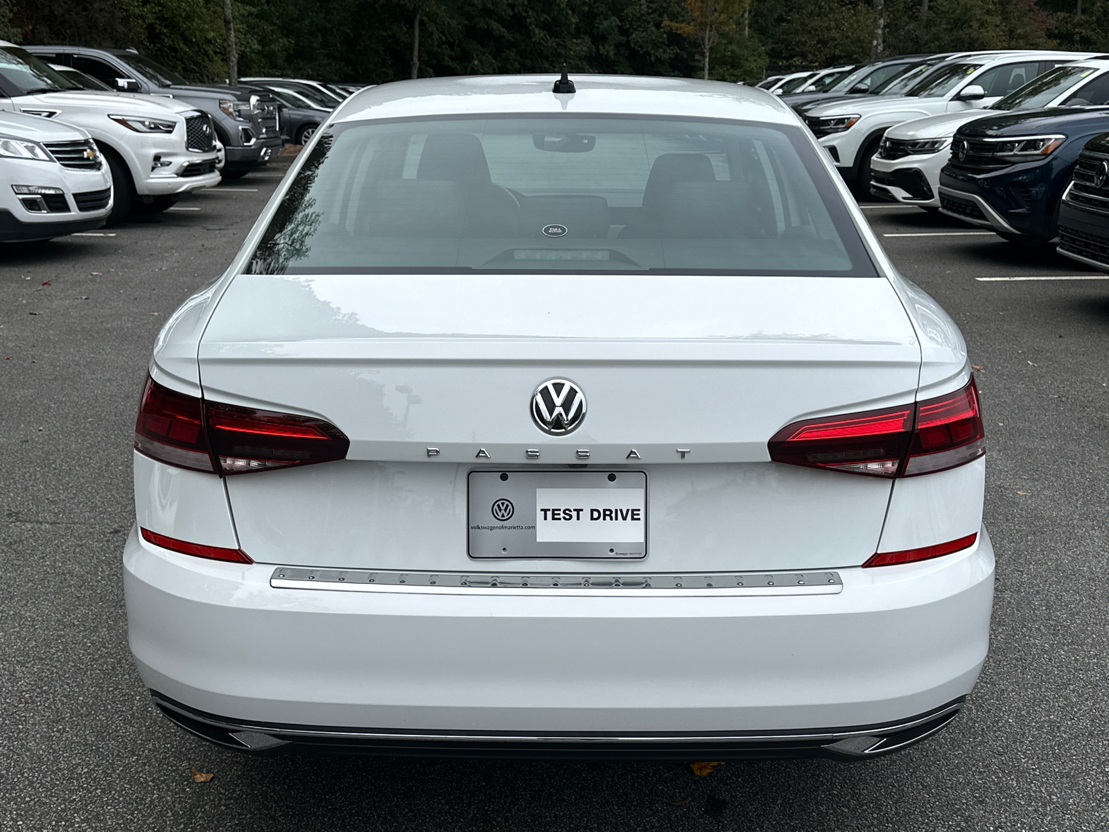 2022 Volkswagen Passat 2.0T SE 7