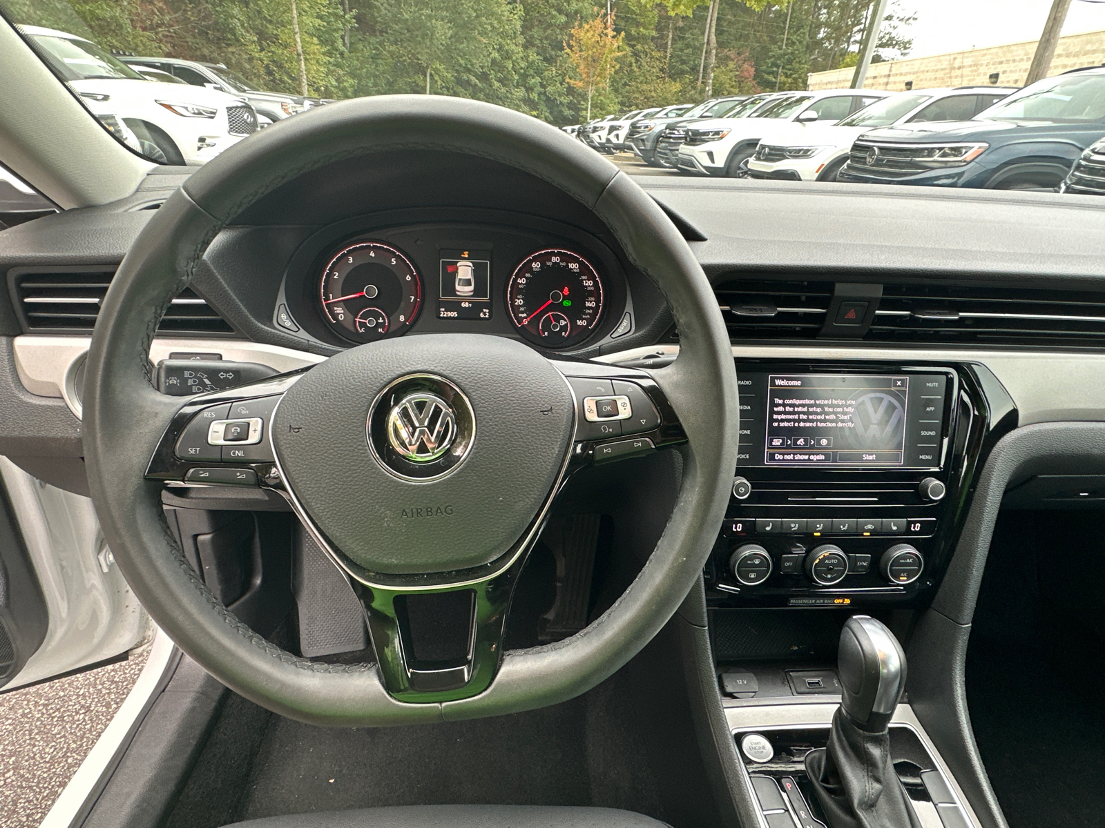 2022 Volkswagen Passat 2.0T SE 13