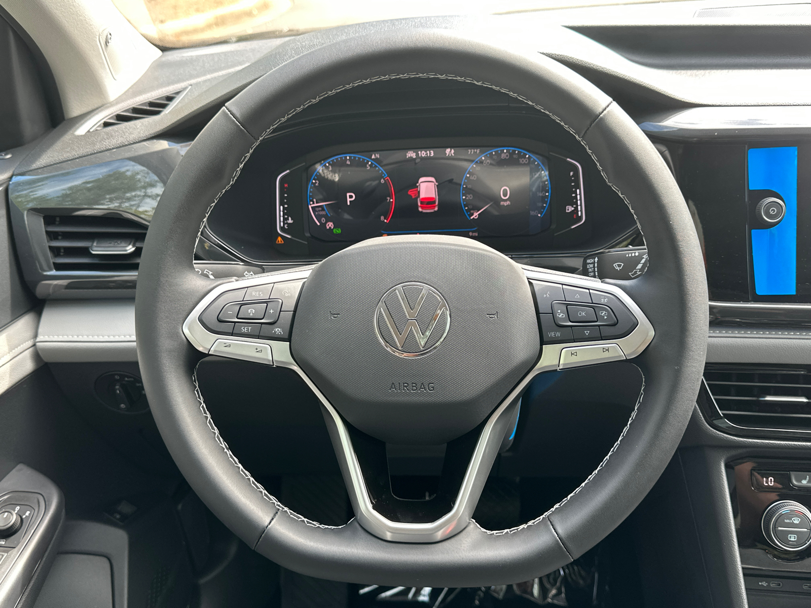 2024 Volkswagen Taos 1.5T SEL 23