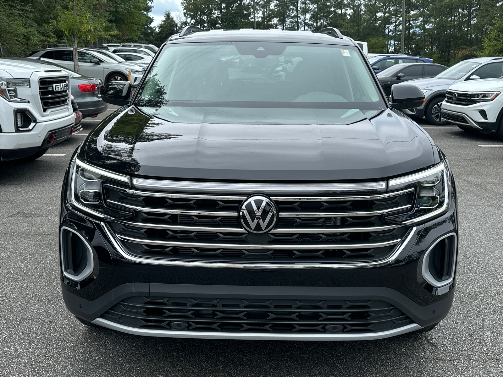 2024 Volkswagen Atlas 2.0T SE w/Technology 2