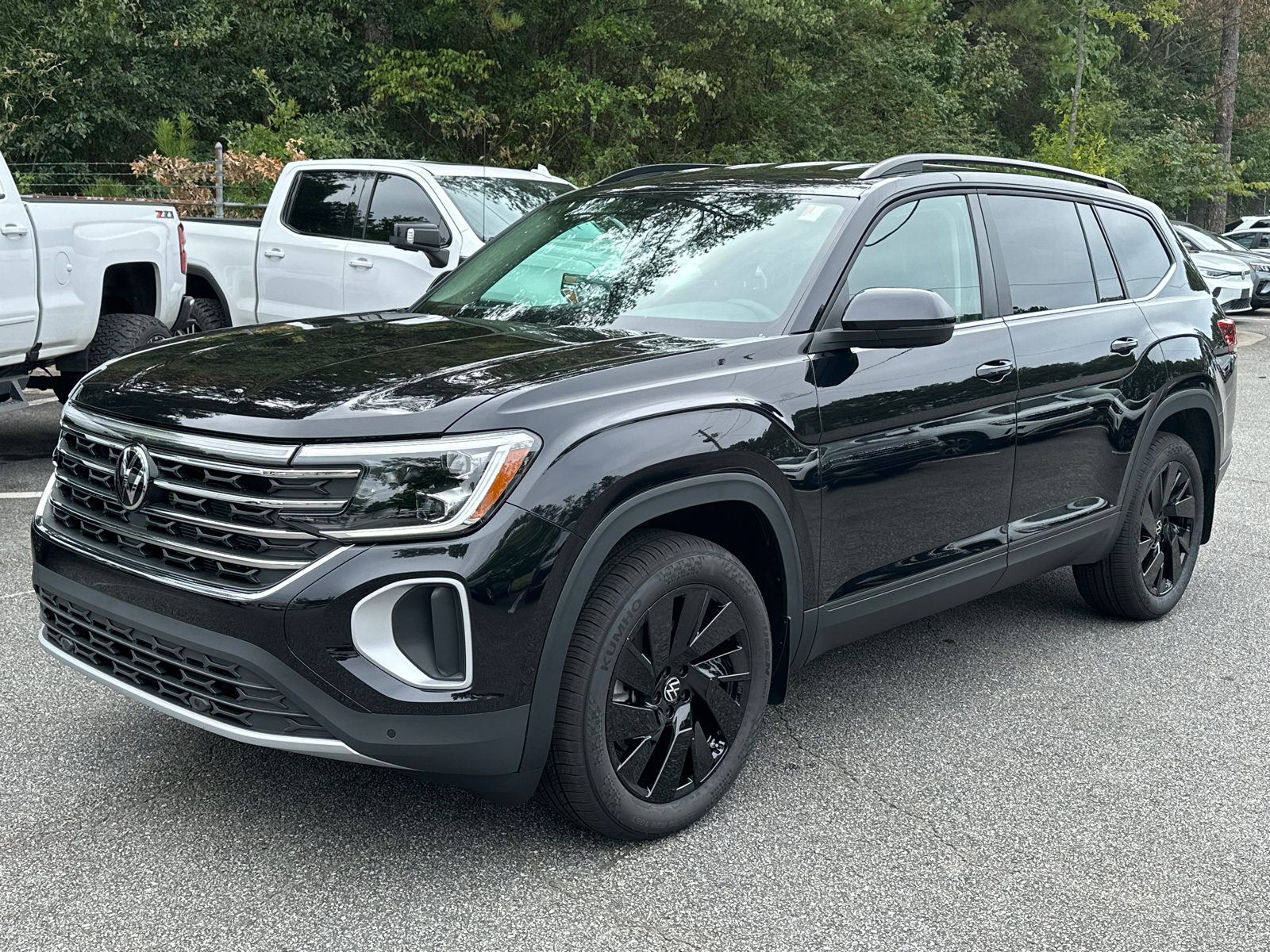 2024 Volkswagen Atlas 2.0T SE w/Technology 3