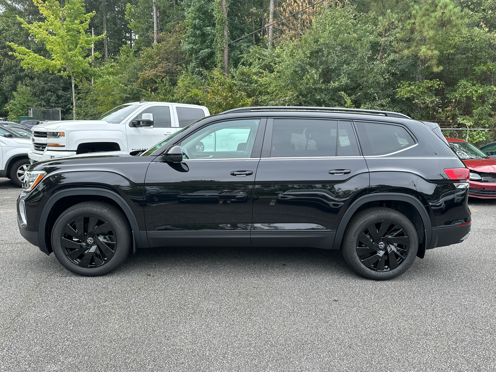 2024 Volkswagen Atlas 2.0T SE w/Technology 4