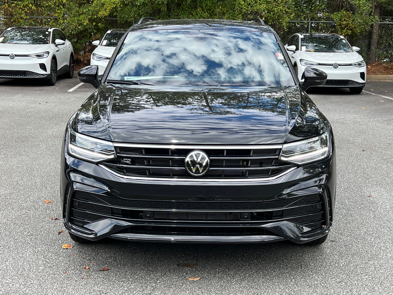 2024 Volkswagen Tiguan 2.0T SE R-Line Black 2