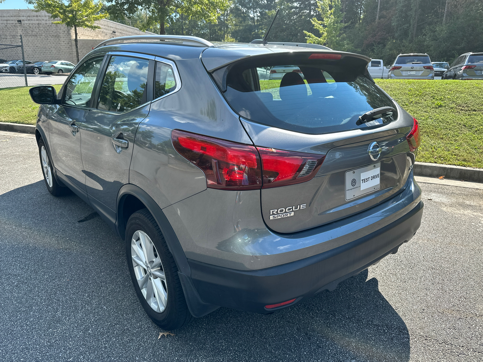 2017 Nissan Rogue Sport SV 5