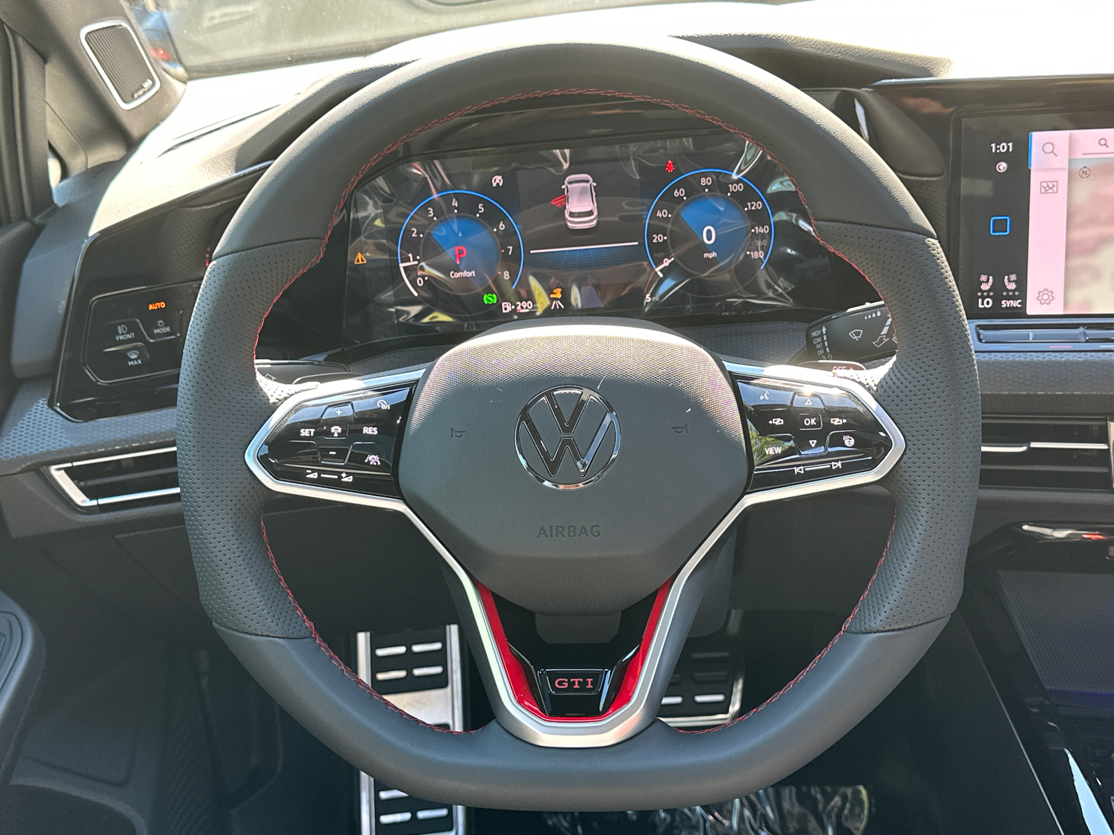 2024 Volkswagen Golf GTI Autobahn 23