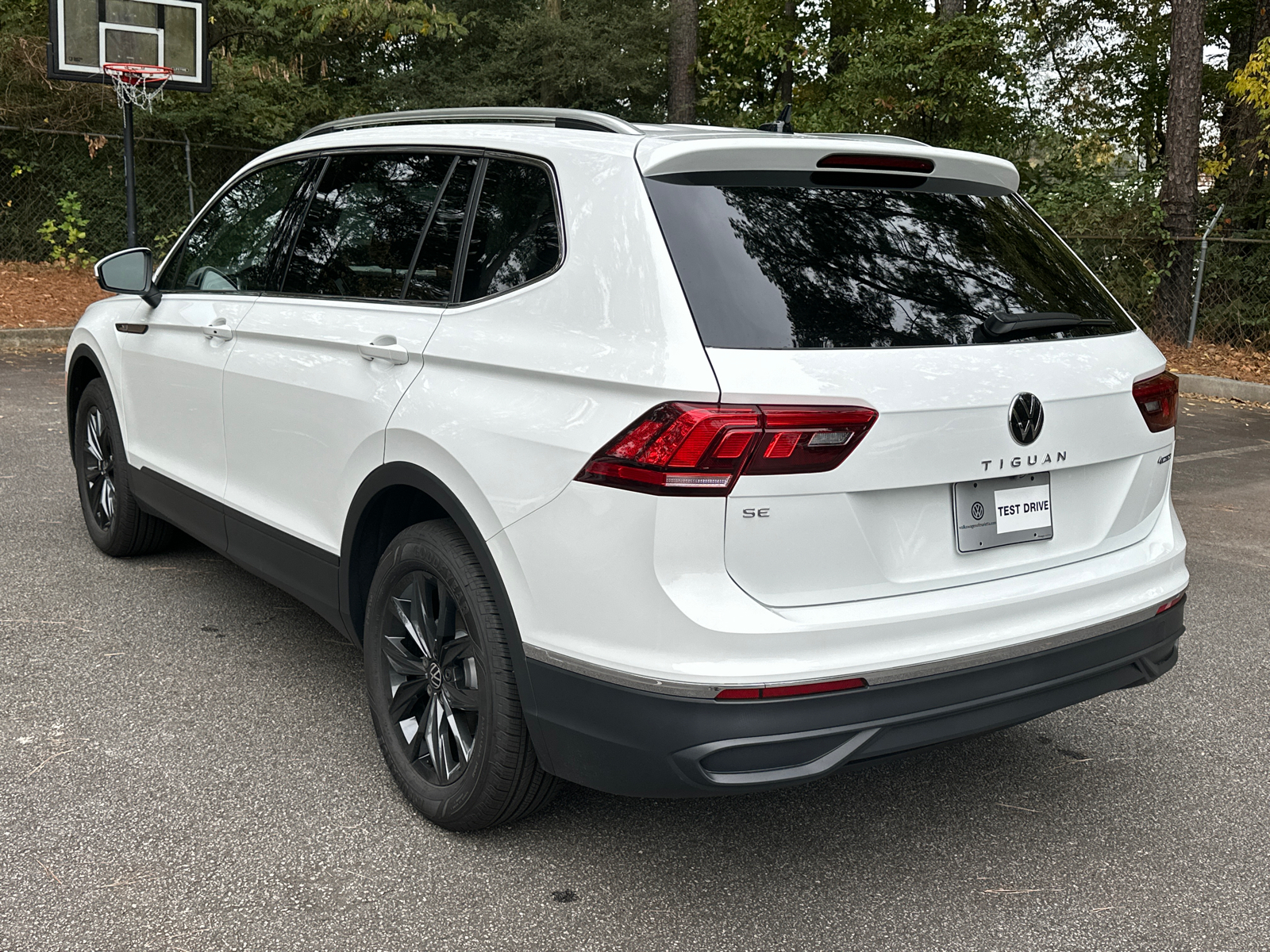 2024 Volkswagen Tiguan  5