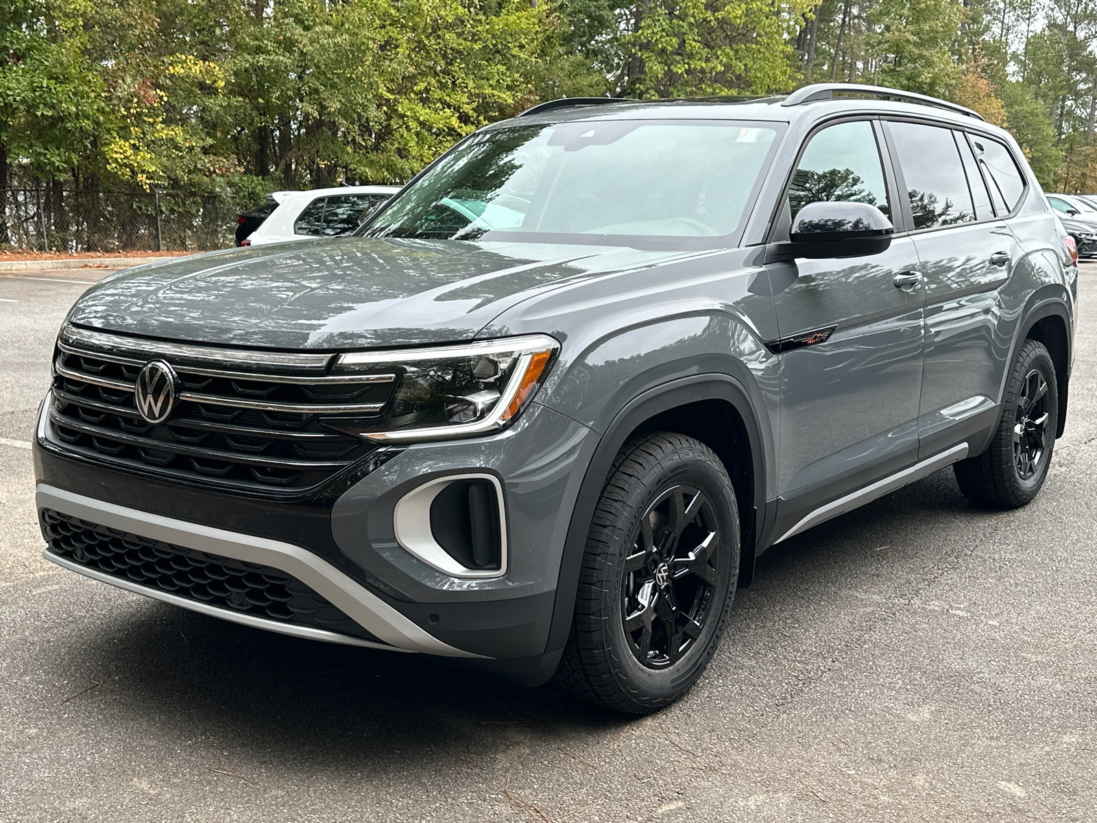 2024 Volkswagen Atlas 2.0T Peak Edition SE w/Technology 3