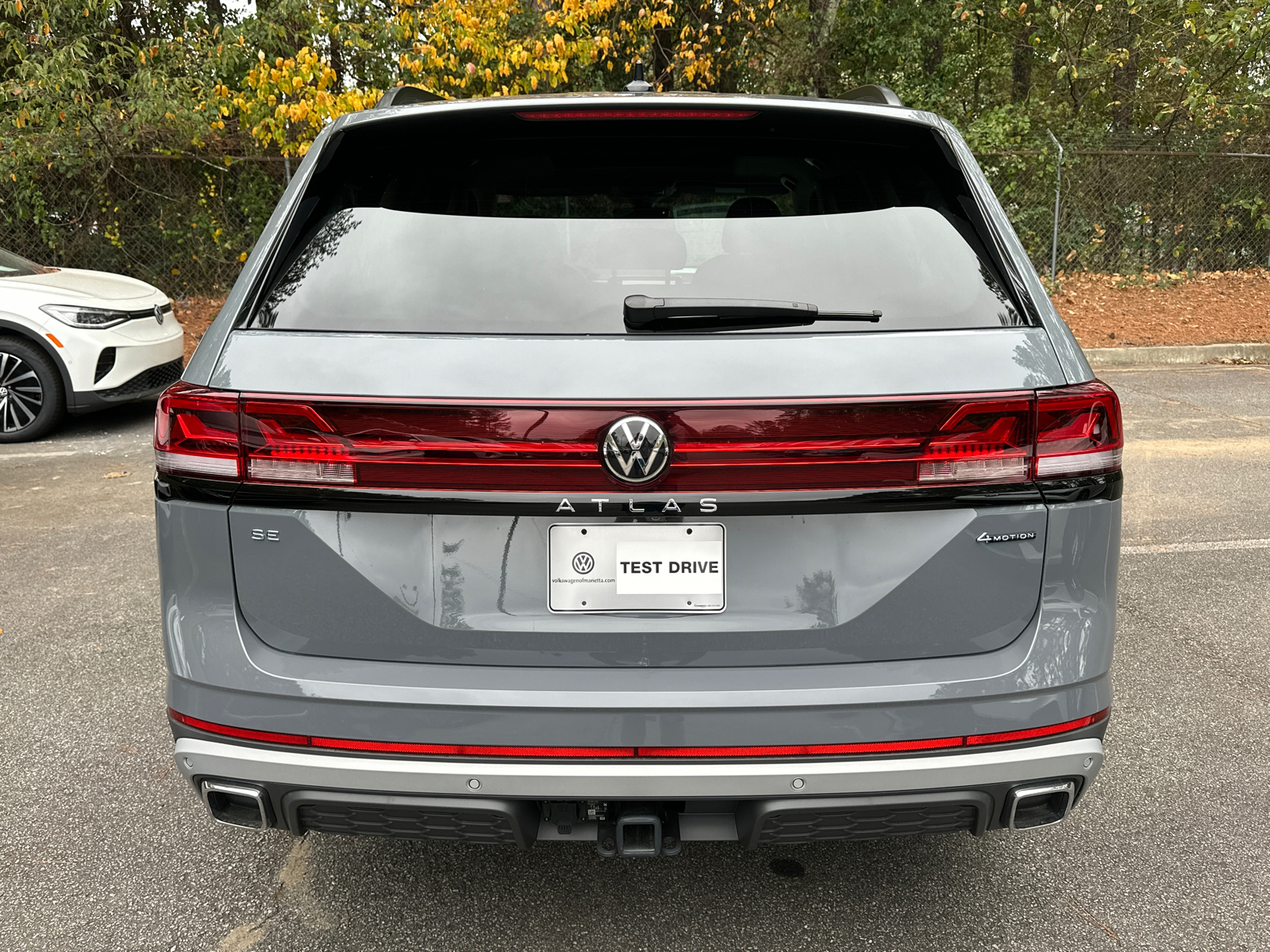 2024 Volkswagen Atlas 2.0T Peak Edition SE w/Technology 6