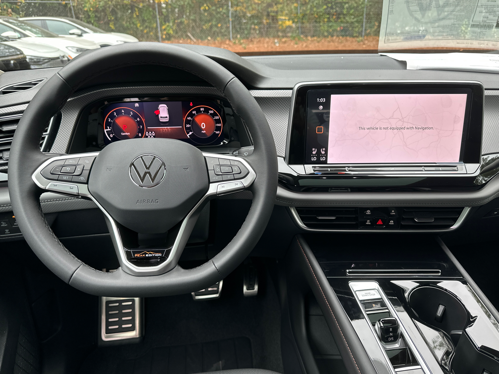 2024 Volkswagen Atlas 2.0T Peak Edition SE w/Technology 24