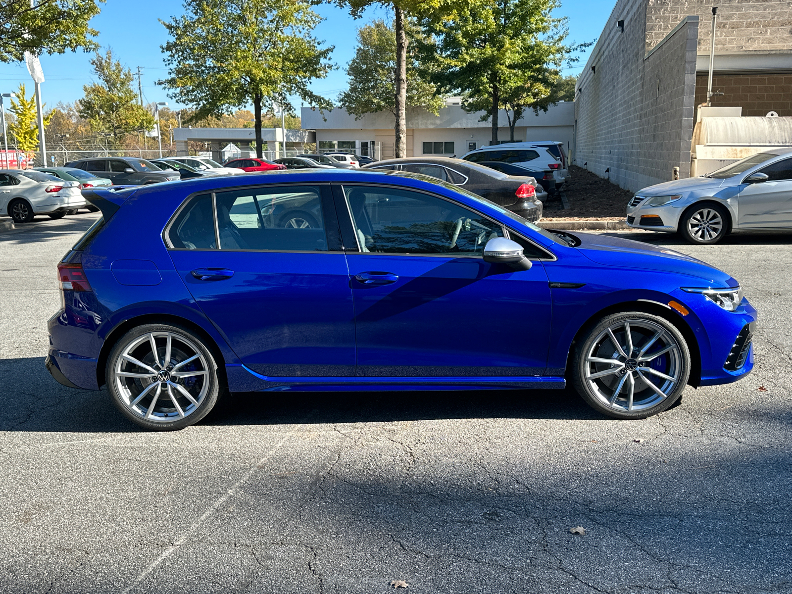 2024 Volkswagen Golf R 2.0T 8