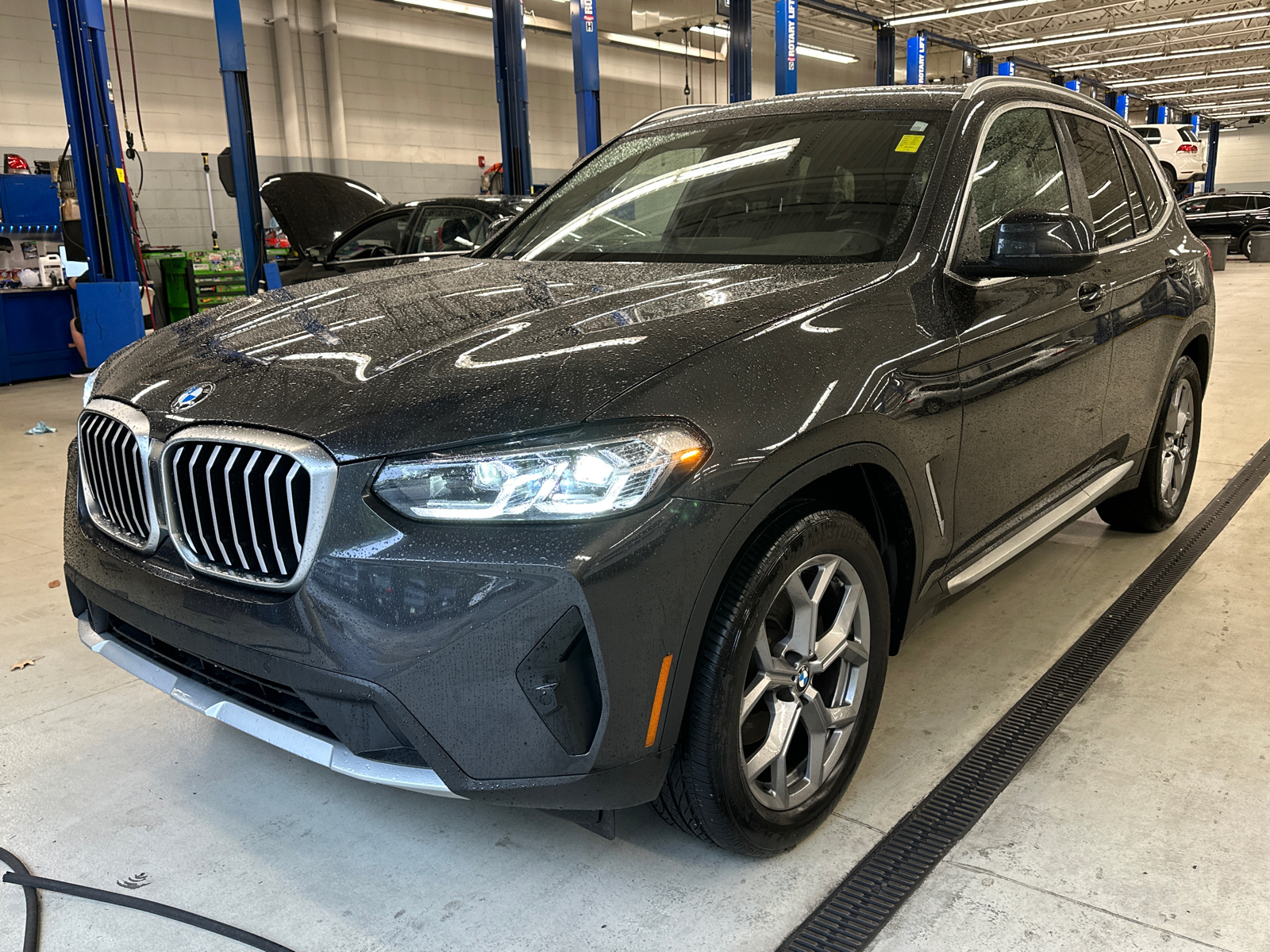 2023 BMW X3 xDrive30i 4