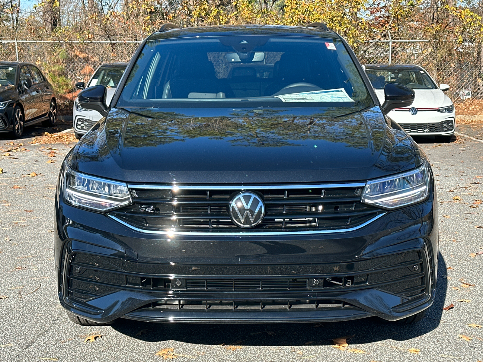 2024 Volkswagen Tiguan 2.0T SE R-Line Black 2