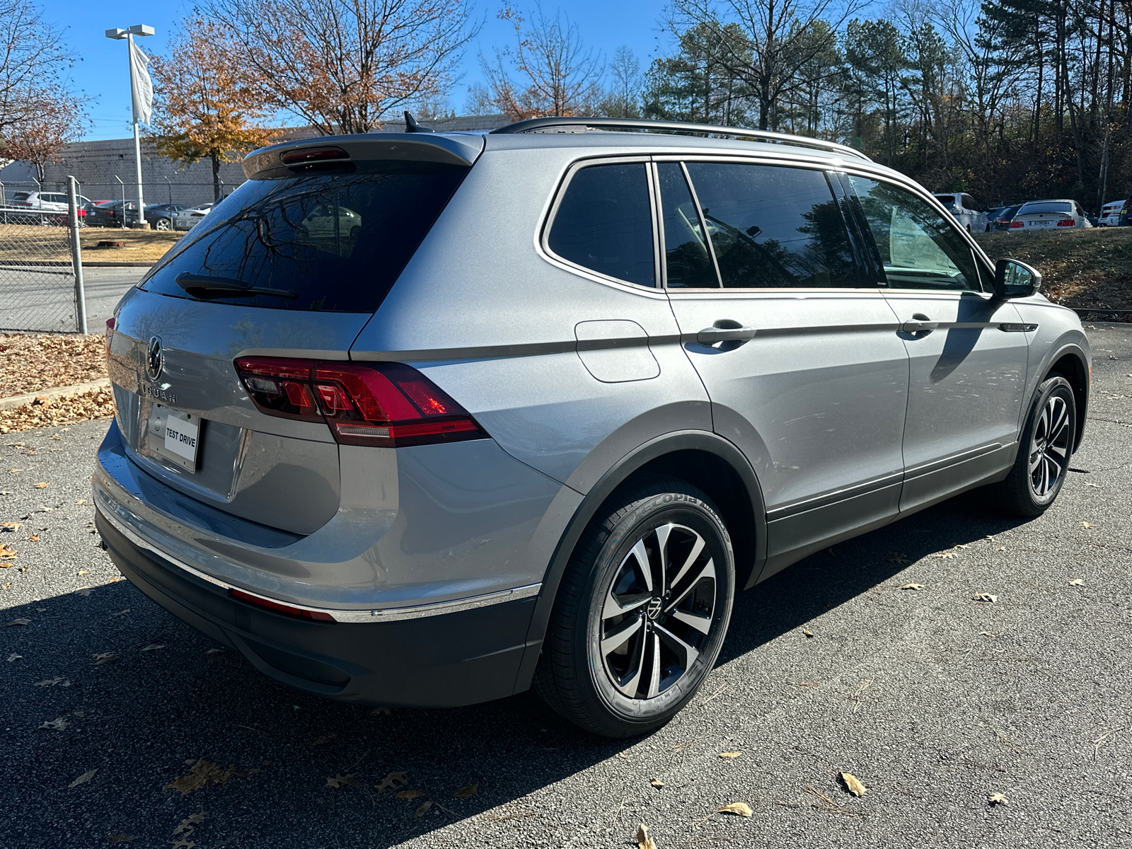 2024 Volkswagen Tiguan 2.0T S 7