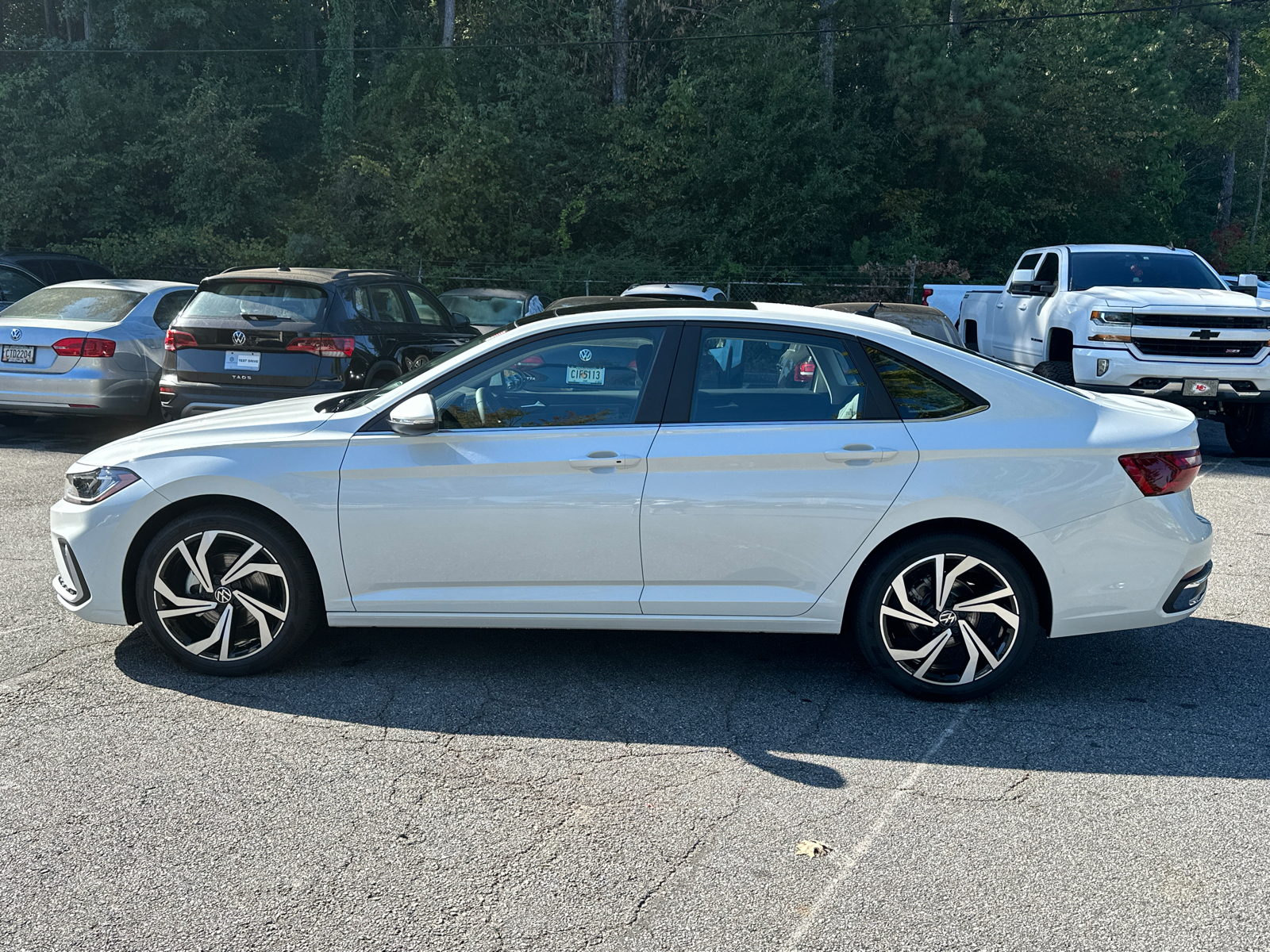 2025 Volkswagen Jetta SEL 4