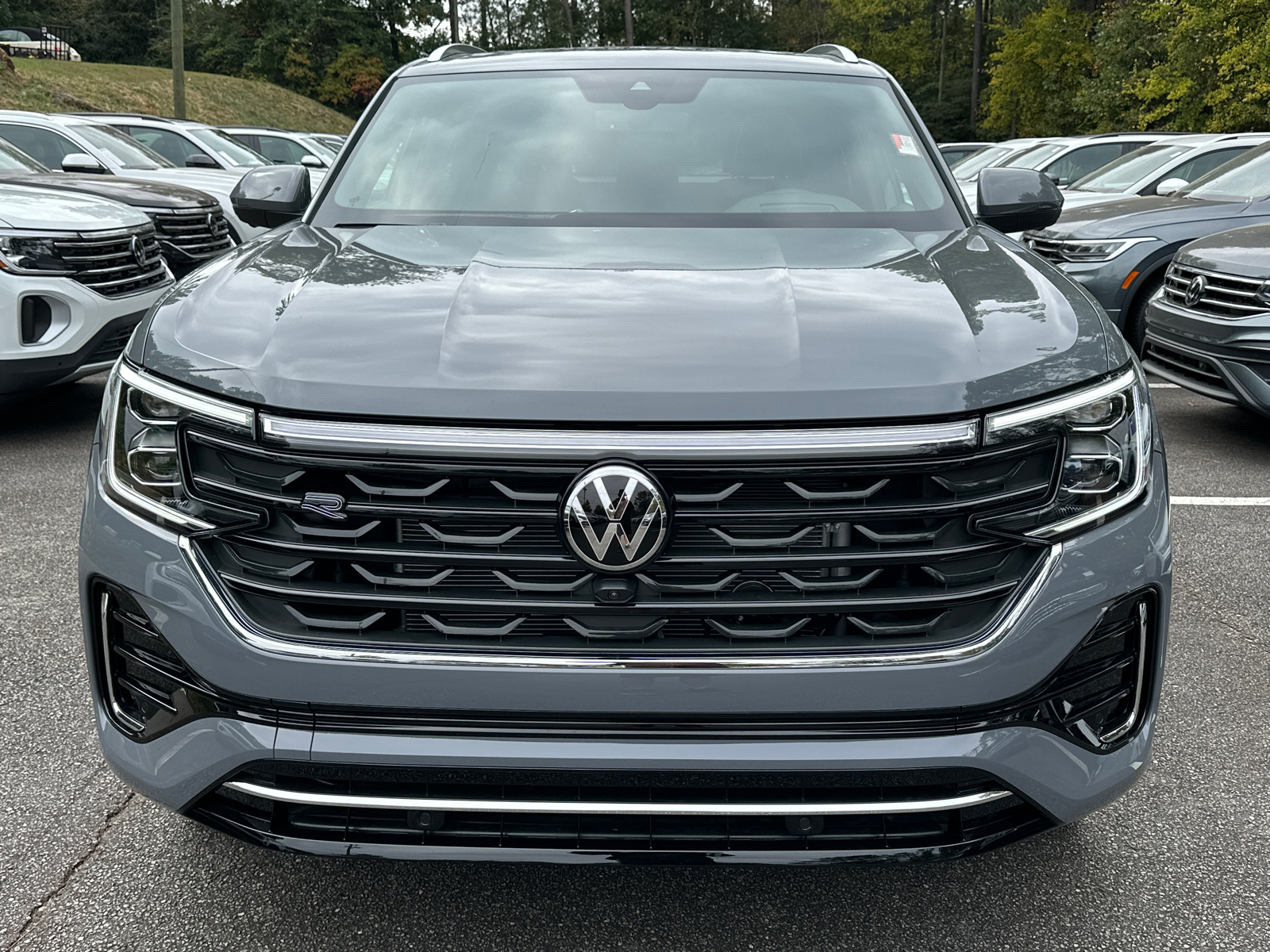 2025 Volkswagen Atlas Cross Sport 2.0T SEL Premium R-Line 2