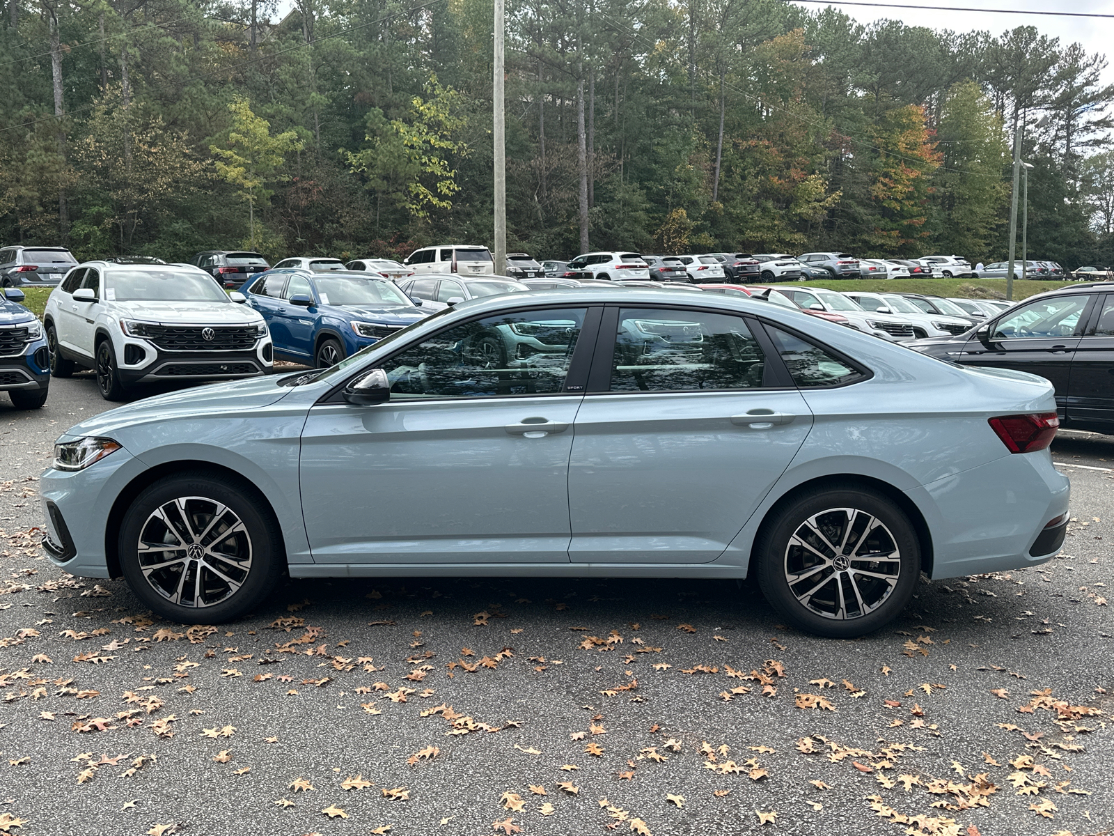 2025 Volkswagen Jetta Sport 4