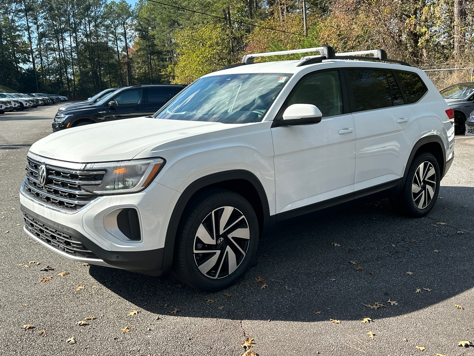 2025 Volkswagen Atlas 2.0T SE w/Technology 3