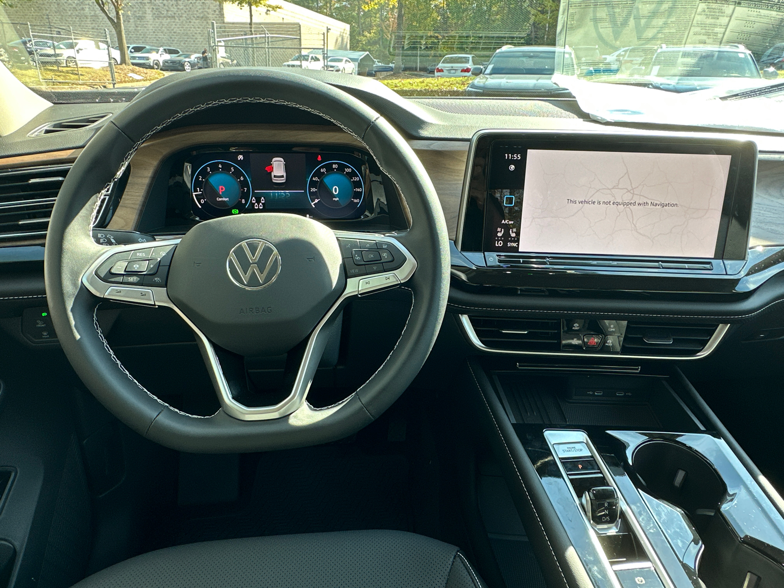 2025 Volkswagen Atlas 2.0T SE w/Technology 23