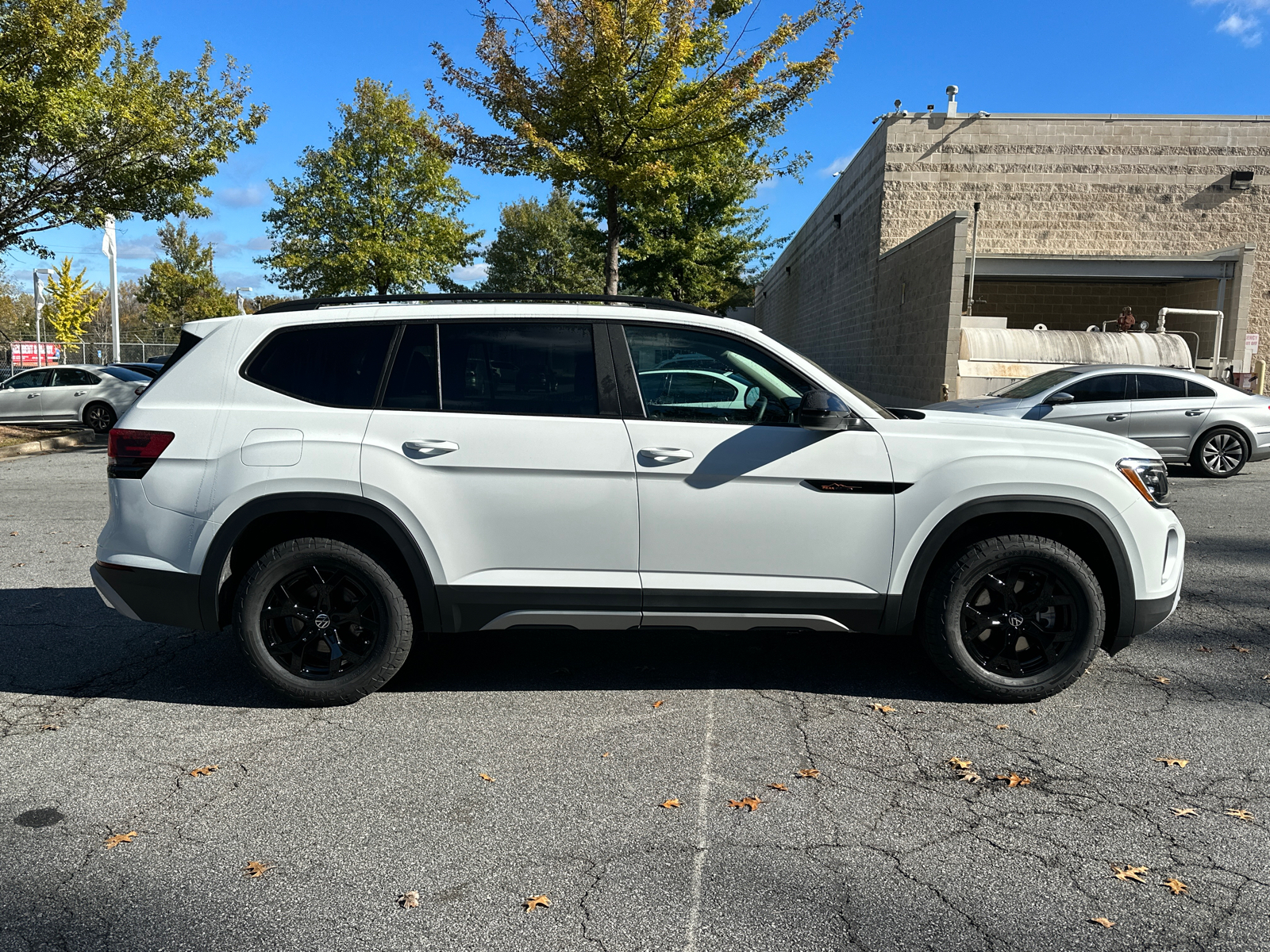 2025 Volkswagen Atlas Peak Edition 4Motion 8