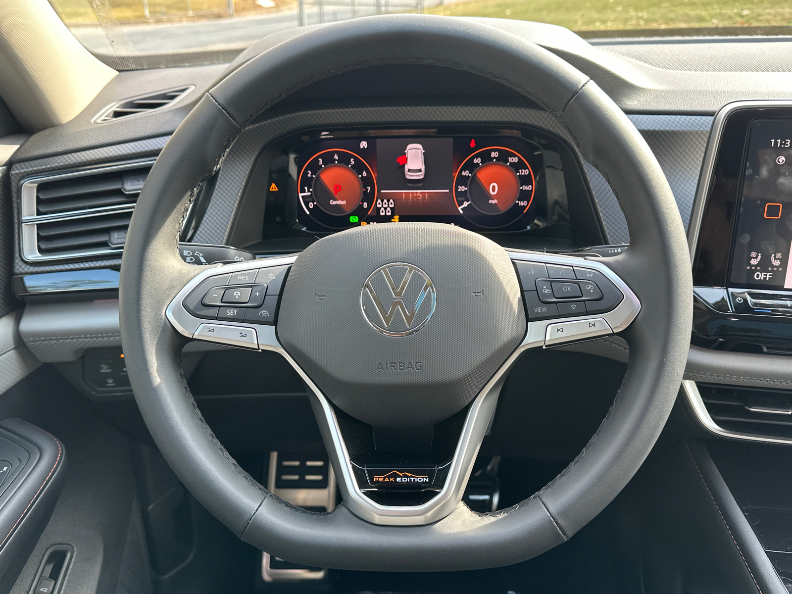 2025 Volkswagen Atlas  27