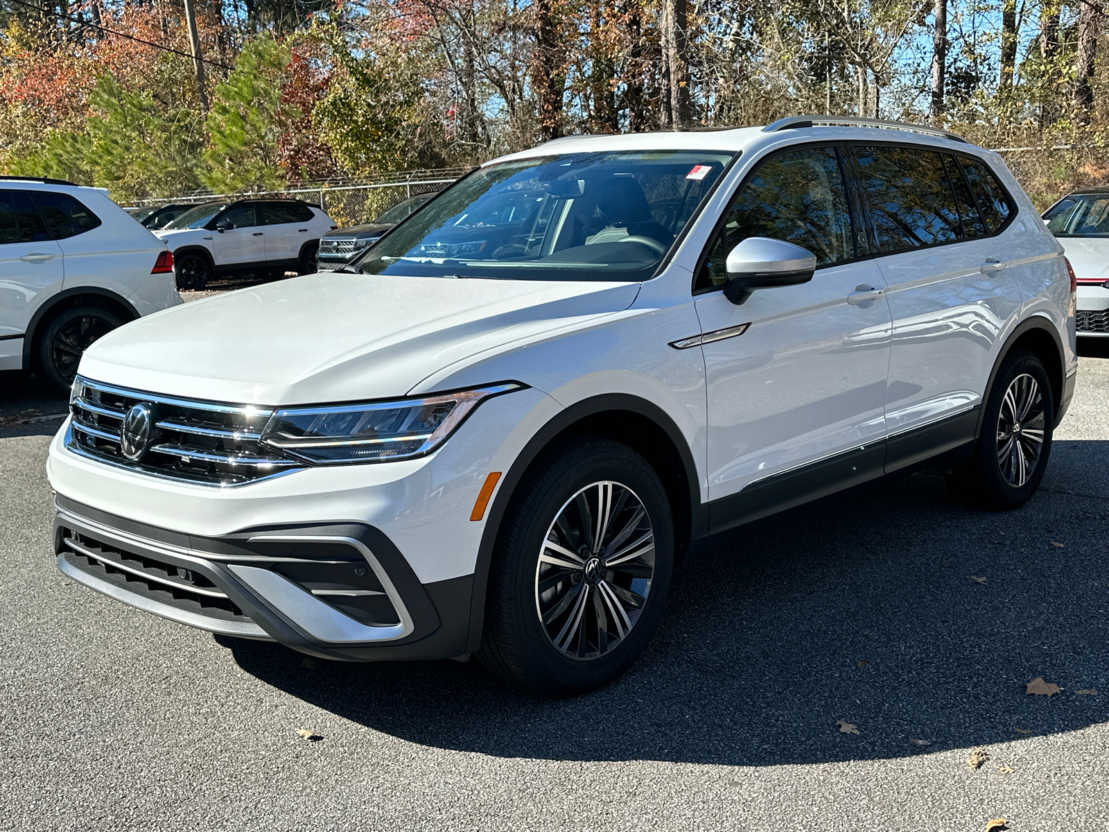 2024 Volkswagen Tiguan Wolfsburg 3