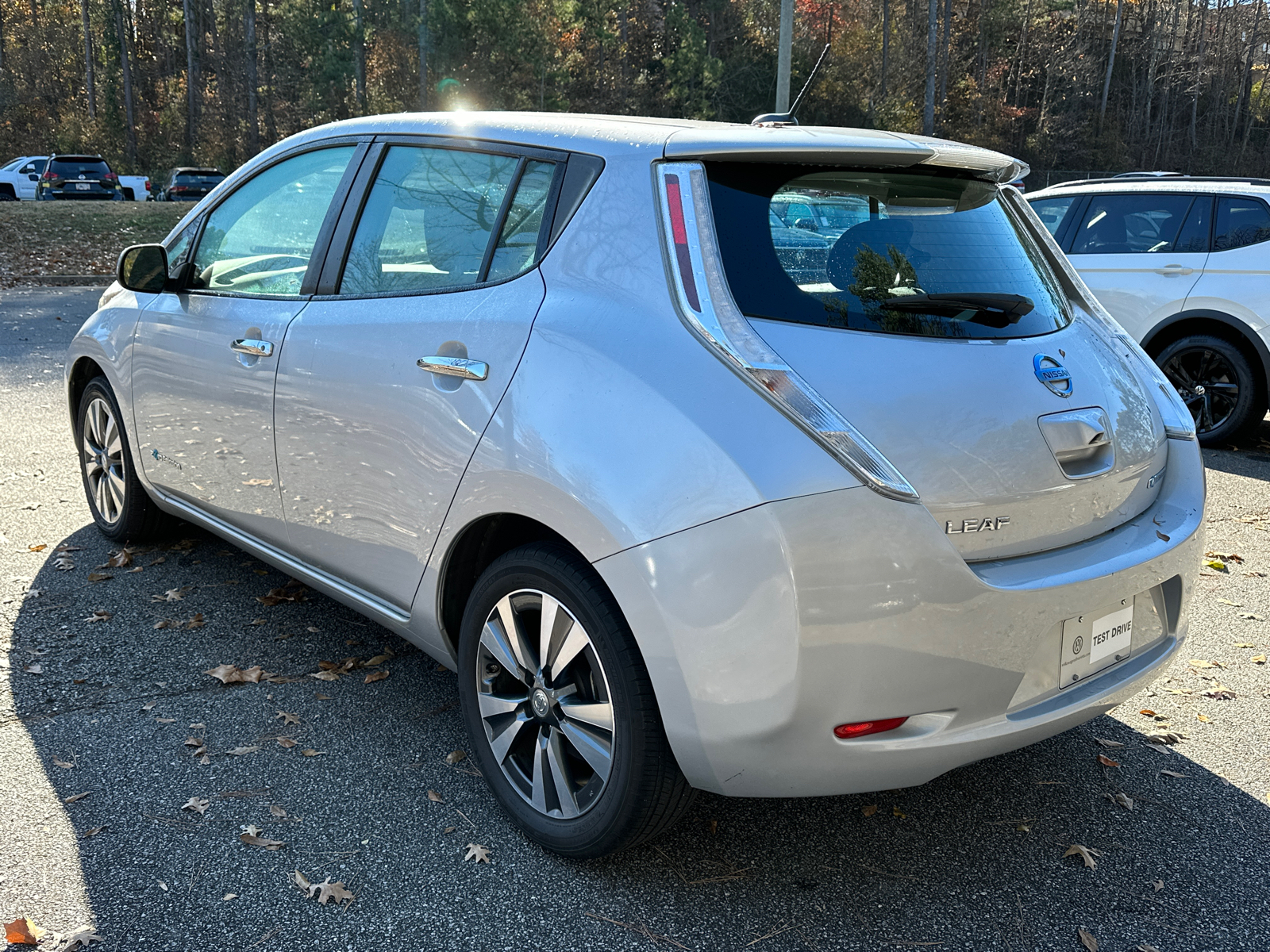 2015 Nissan Leaf SV 5