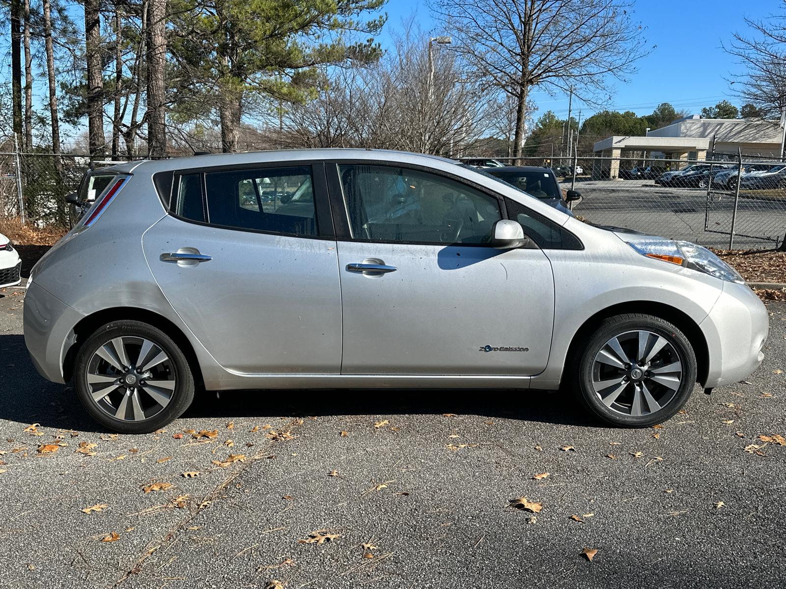 2015 Nissan Leaf SV 8