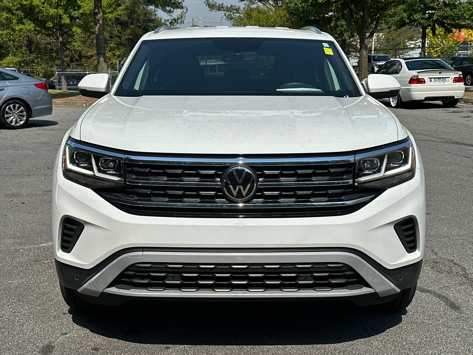 2023 Volkswagen Atlas Cross Sport V6 SE 2