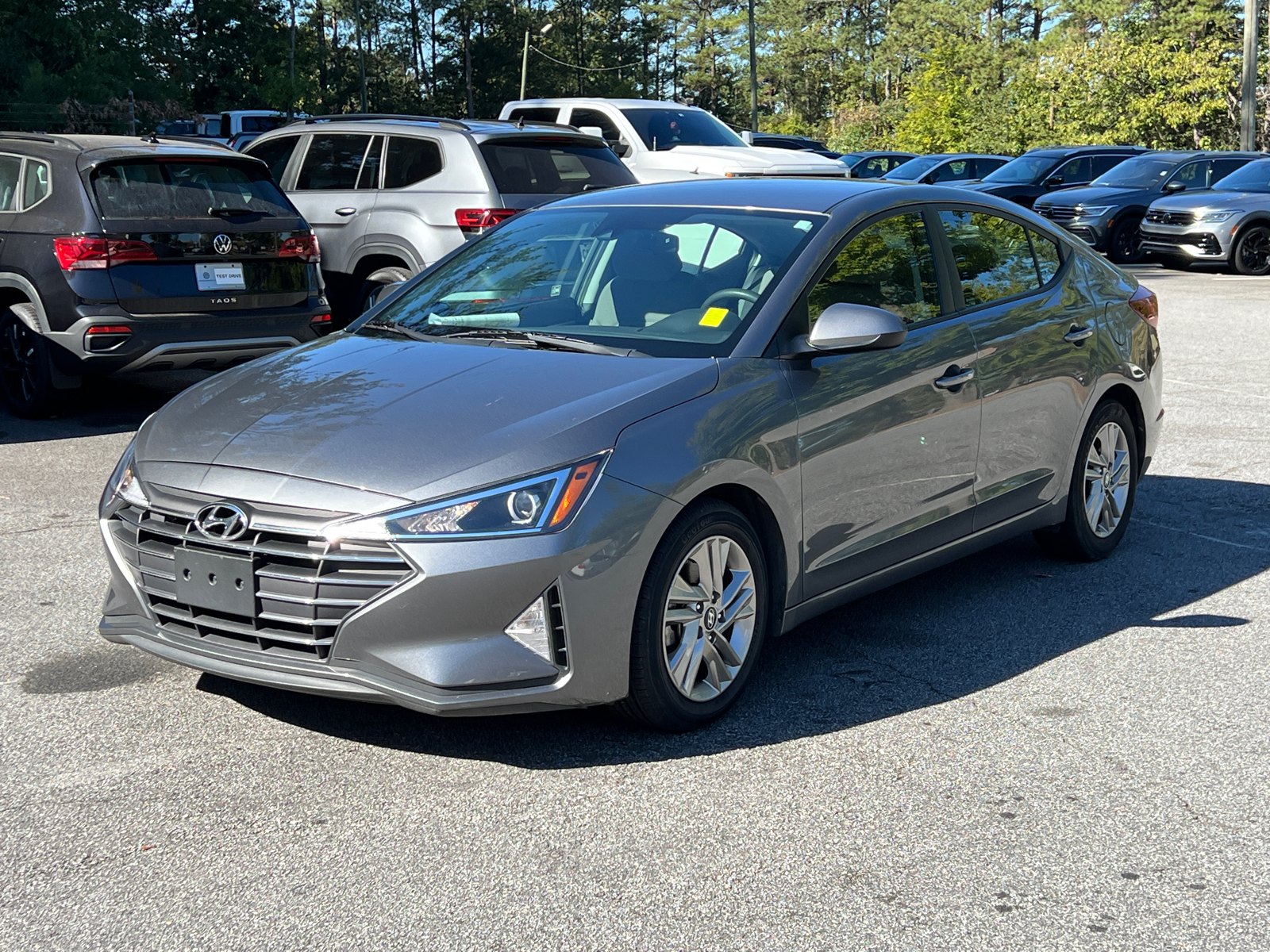 2019 Hyundai Elantra SEL 3