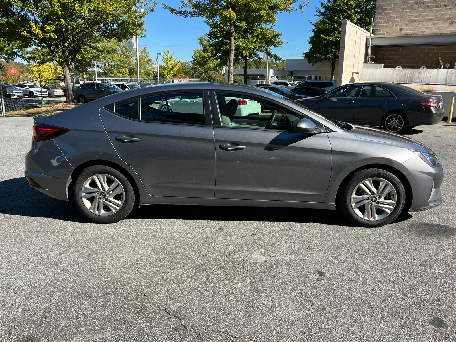 2019 Hyundai Elantra SEL 8