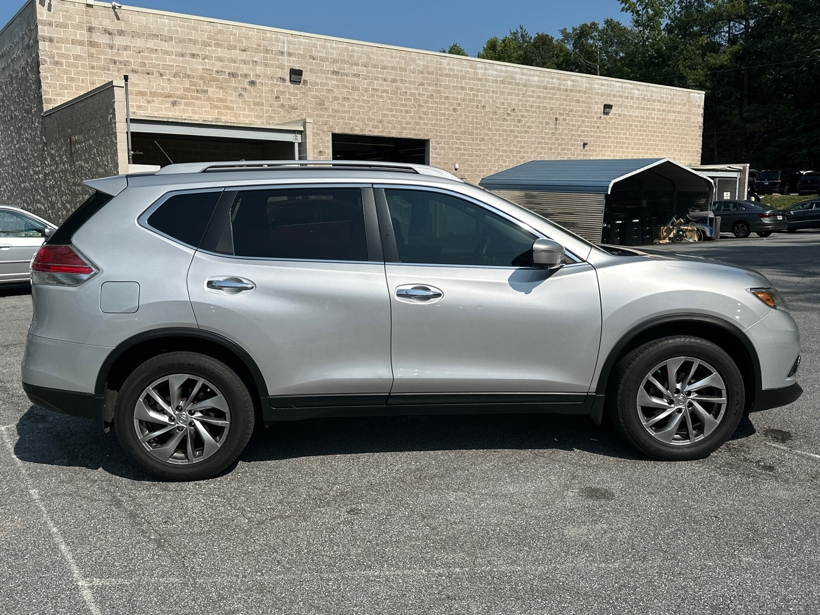 2014 Nissan Rogue SL 8