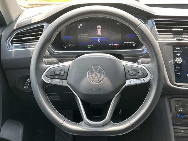 2023 Volkswagen Tiguan 2.0T SE 23