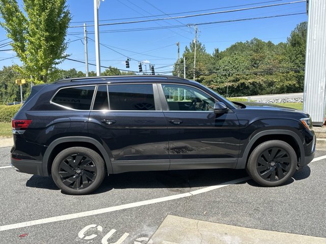 2024 Volkswagen Atlas 2.0T SE w/Technology 8