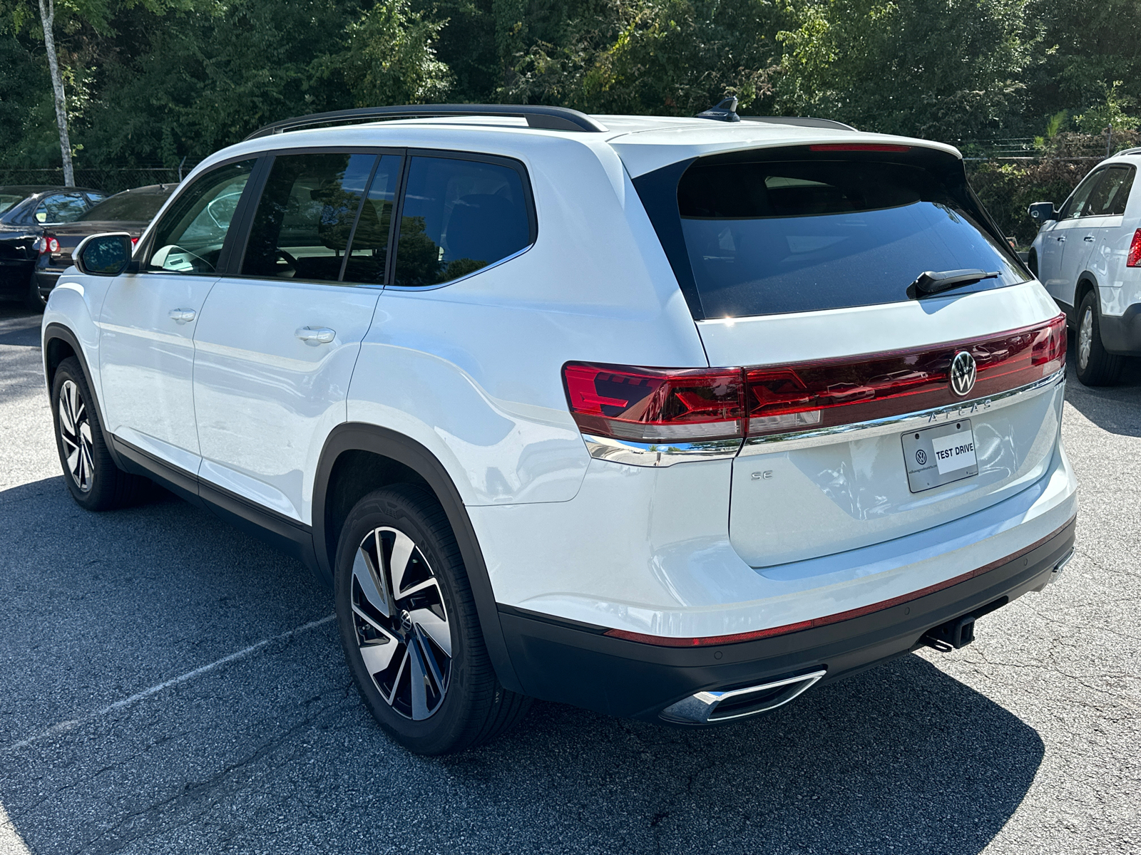 2024 Volkswagen Atlas 2.0T SE w/Technology 5