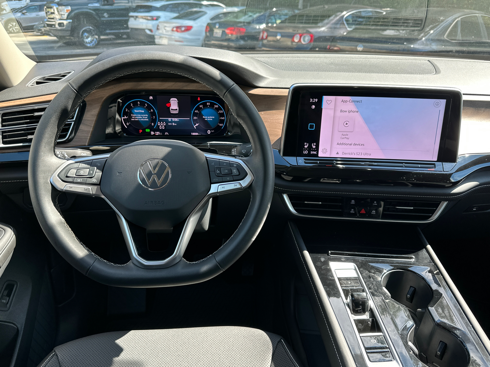 2024 Volkswagen Atlas 2.0T SE w/Technology 26