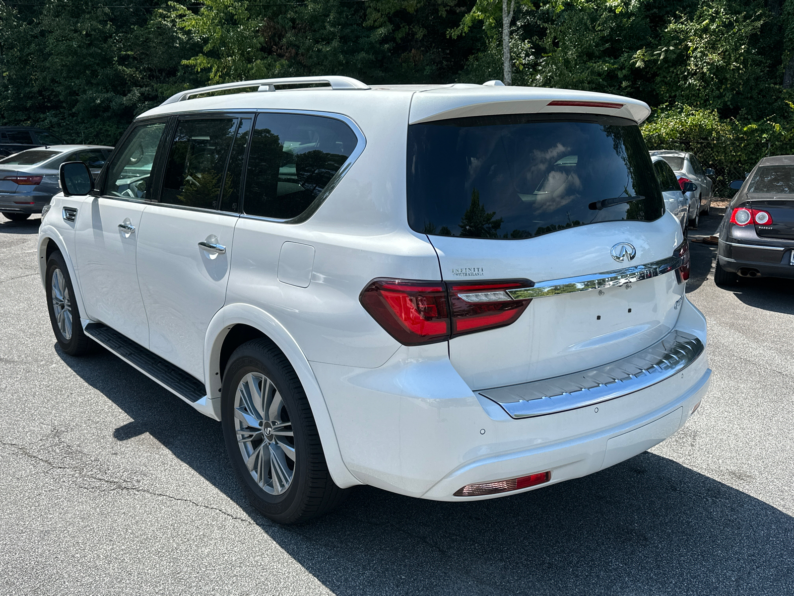 2023 INFINITI QX80 LUXE 5