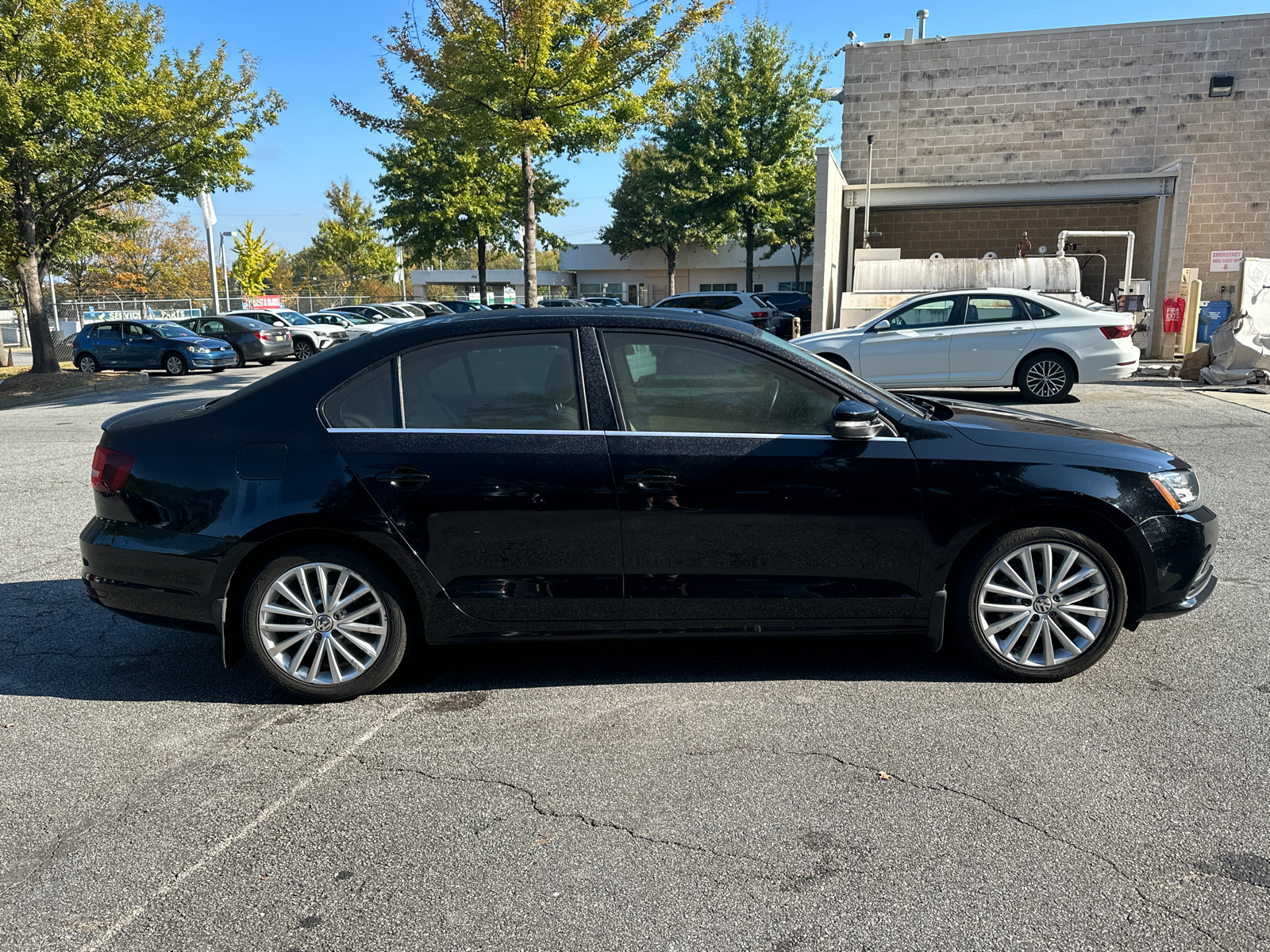 2016 Volkswagen Jetta 1.8T SEL 8