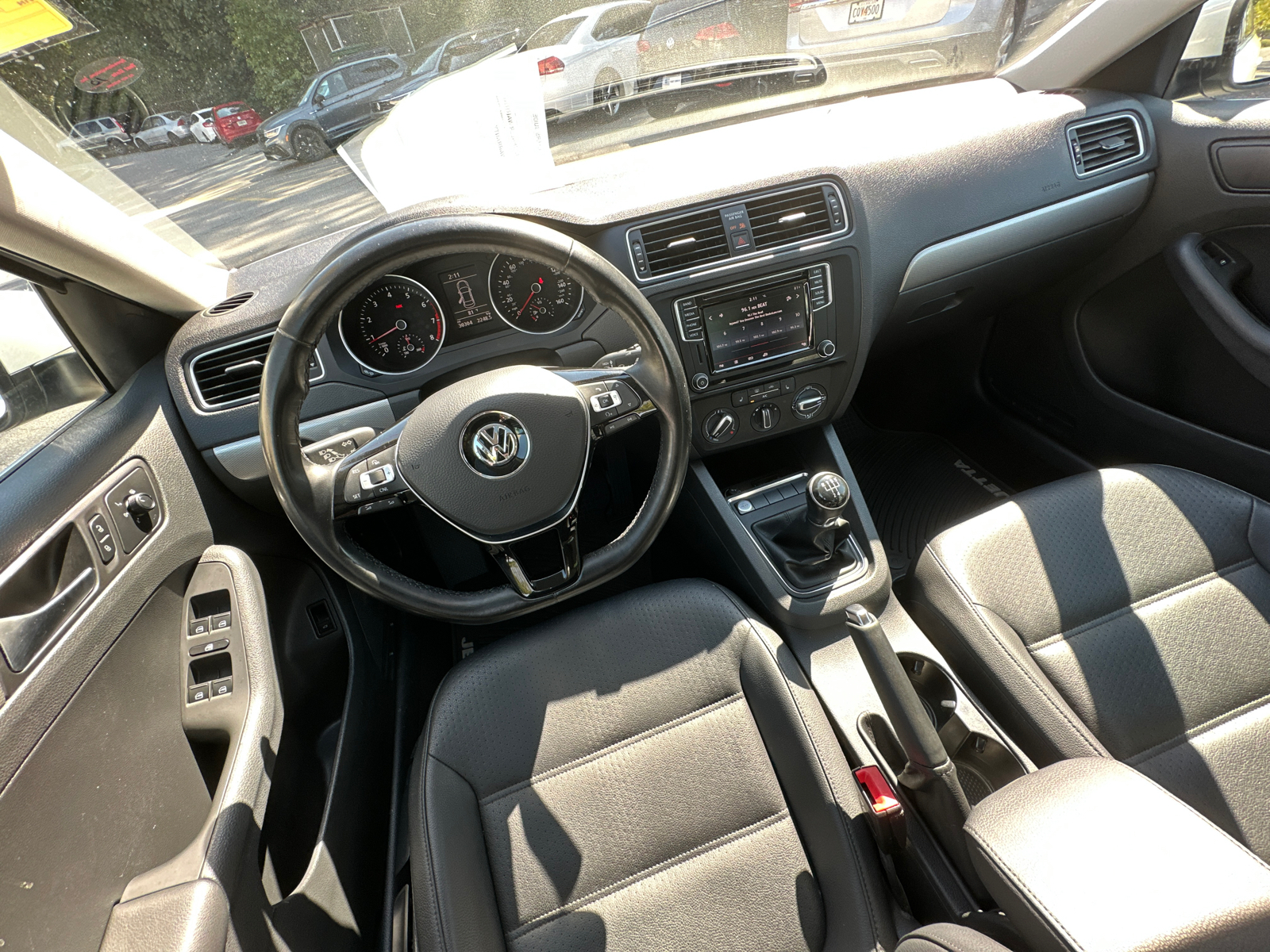 2017 Volkswagen Jetta 1.4T SE 28